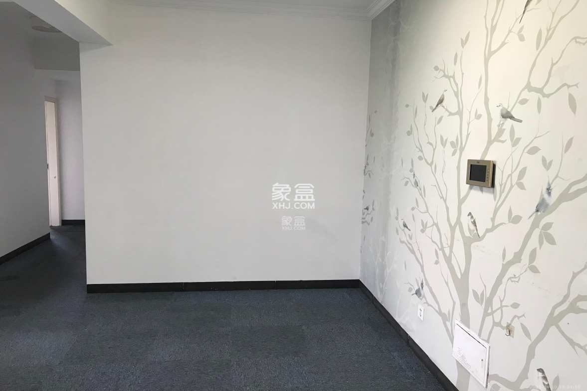 财富港湾(绿领大厦)  2室1厅1卫    2200.0元/月 财富港湾(绿领大厦)  2室1厅1卫    2200.0元/月室内图