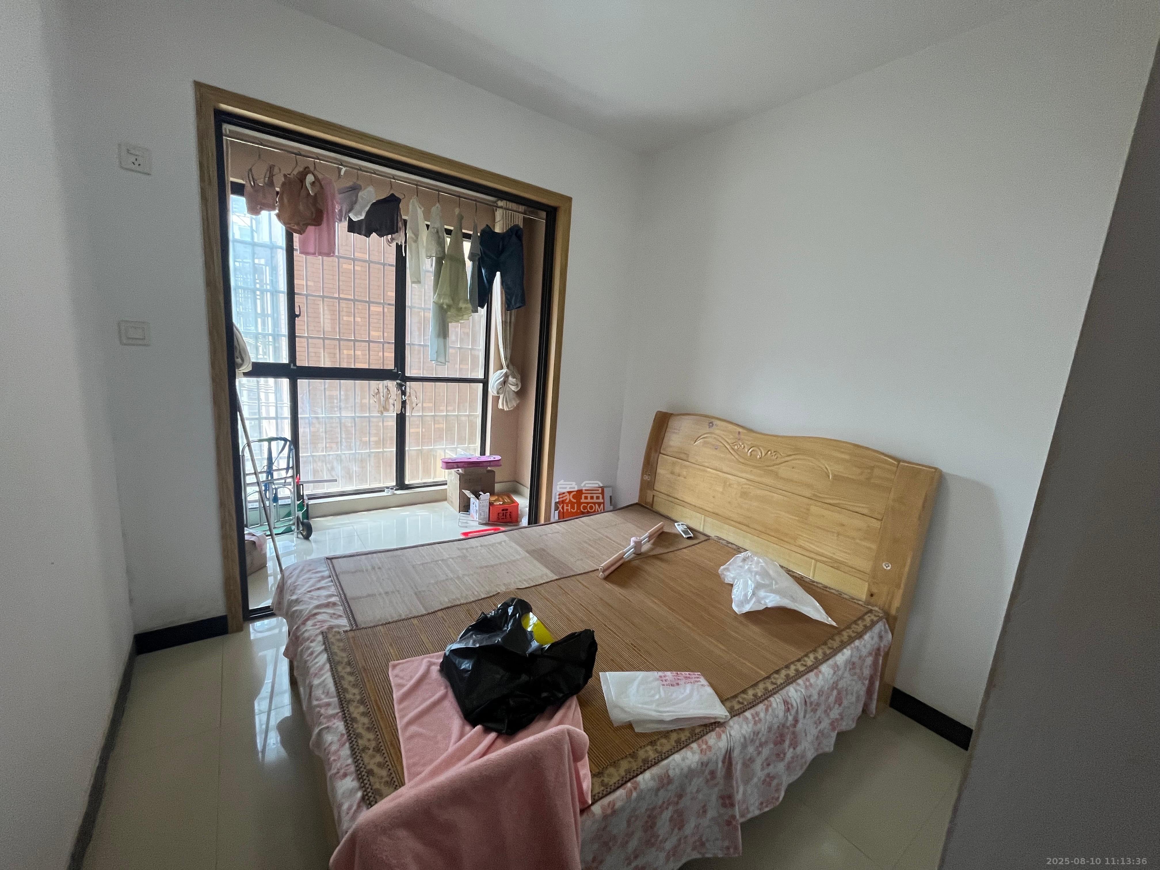 金南家园一期  1室0厅0卫    2100.0元/月 金南家园一期  1室0厅0卫    2100.0元/月室内图