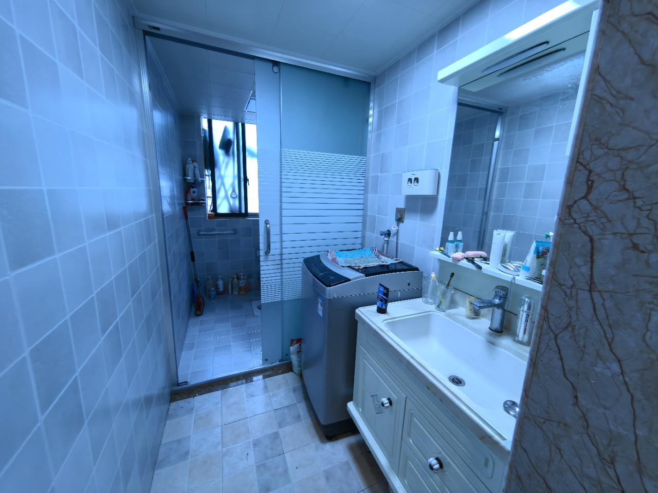 国色天香 4室2厅2卫 1800.0元/月 国色天香 4室2厅2卫 1800.0元/月室内图