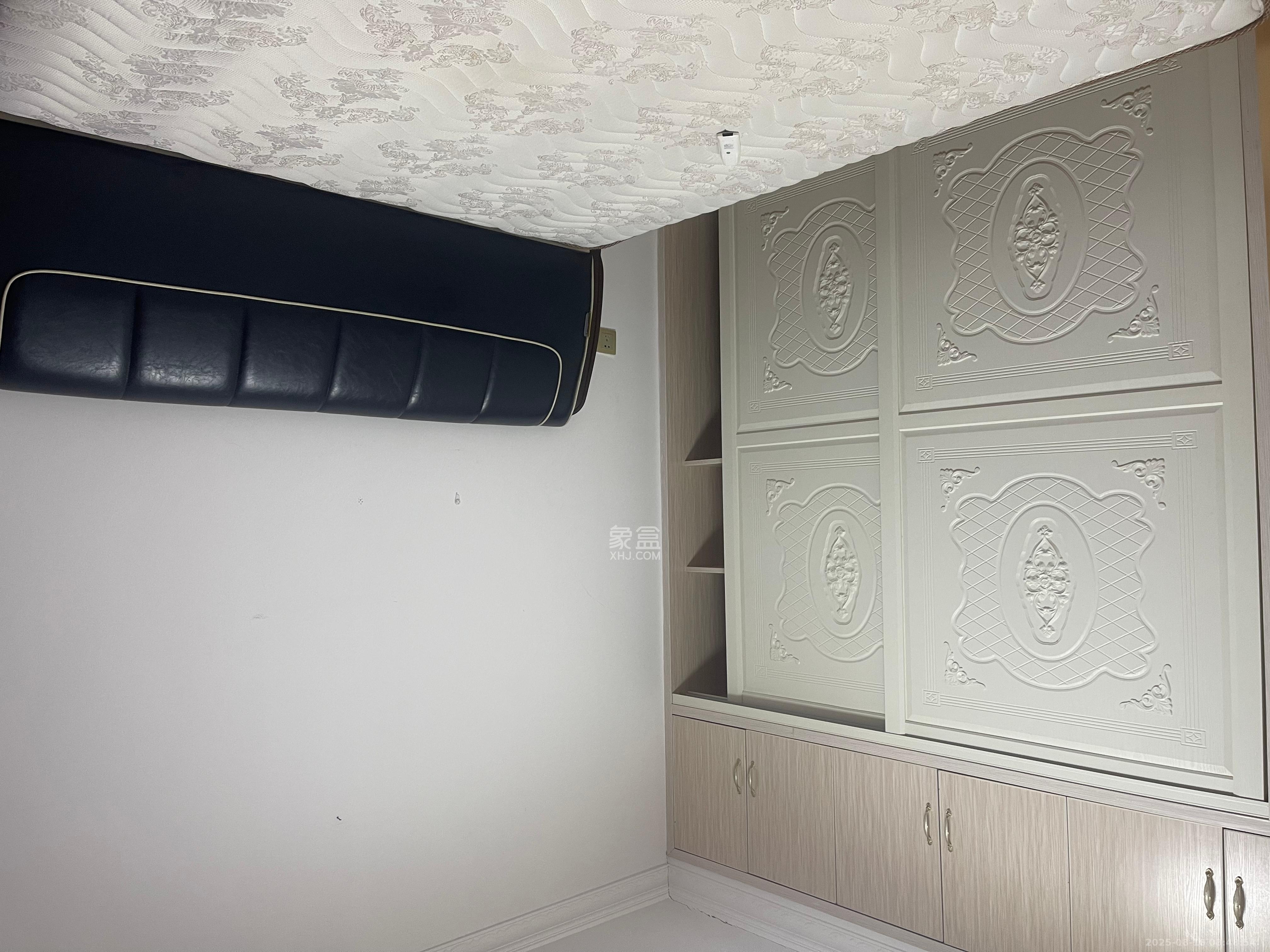 嘉顺苑 3室1厅1卫 2300.0元/月 嘉顺苑 3室1厅1卫 2300.0元/月室内图