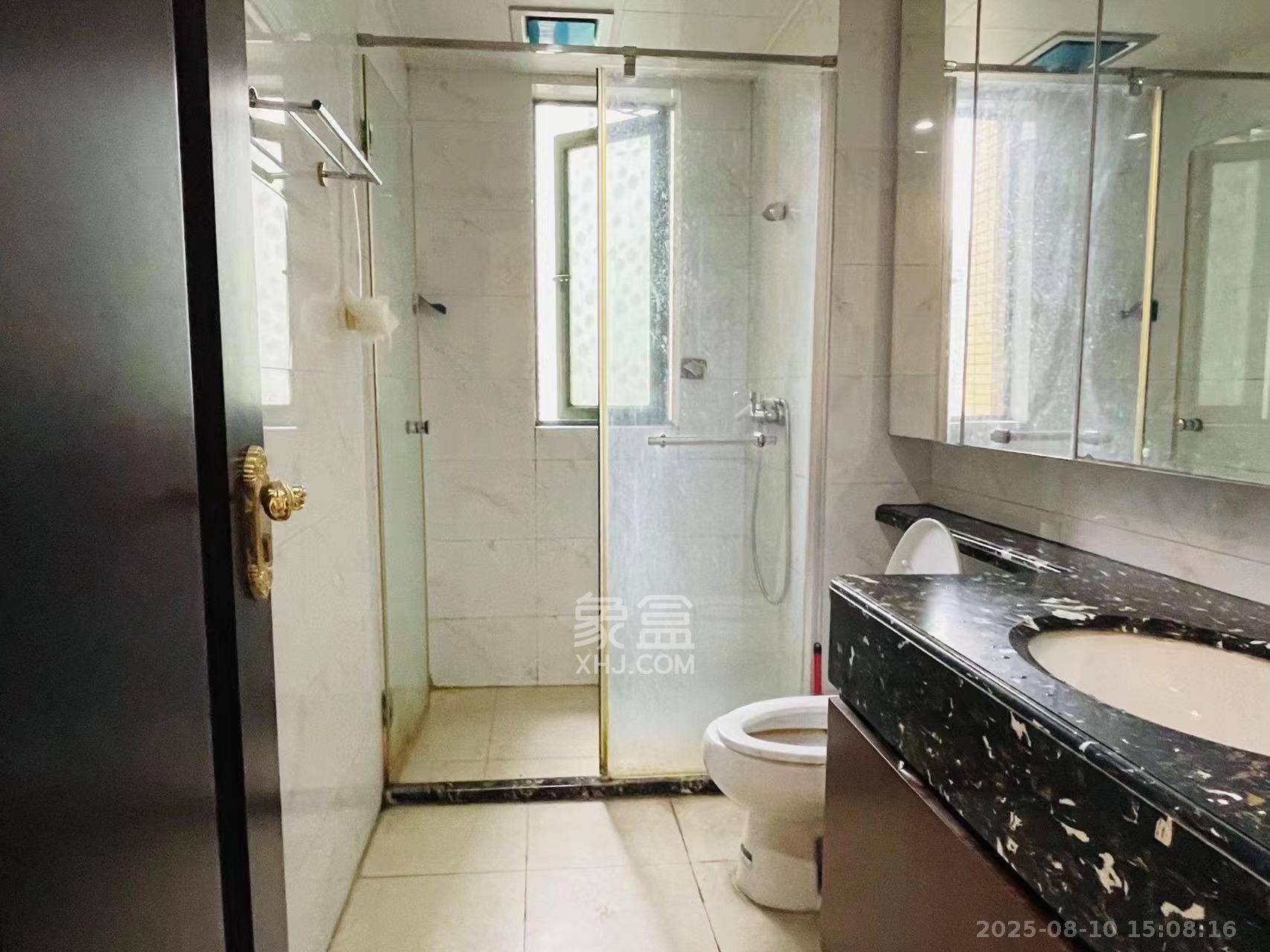恒大御景湾  1室2厅1卫   2900.00元/月室内图