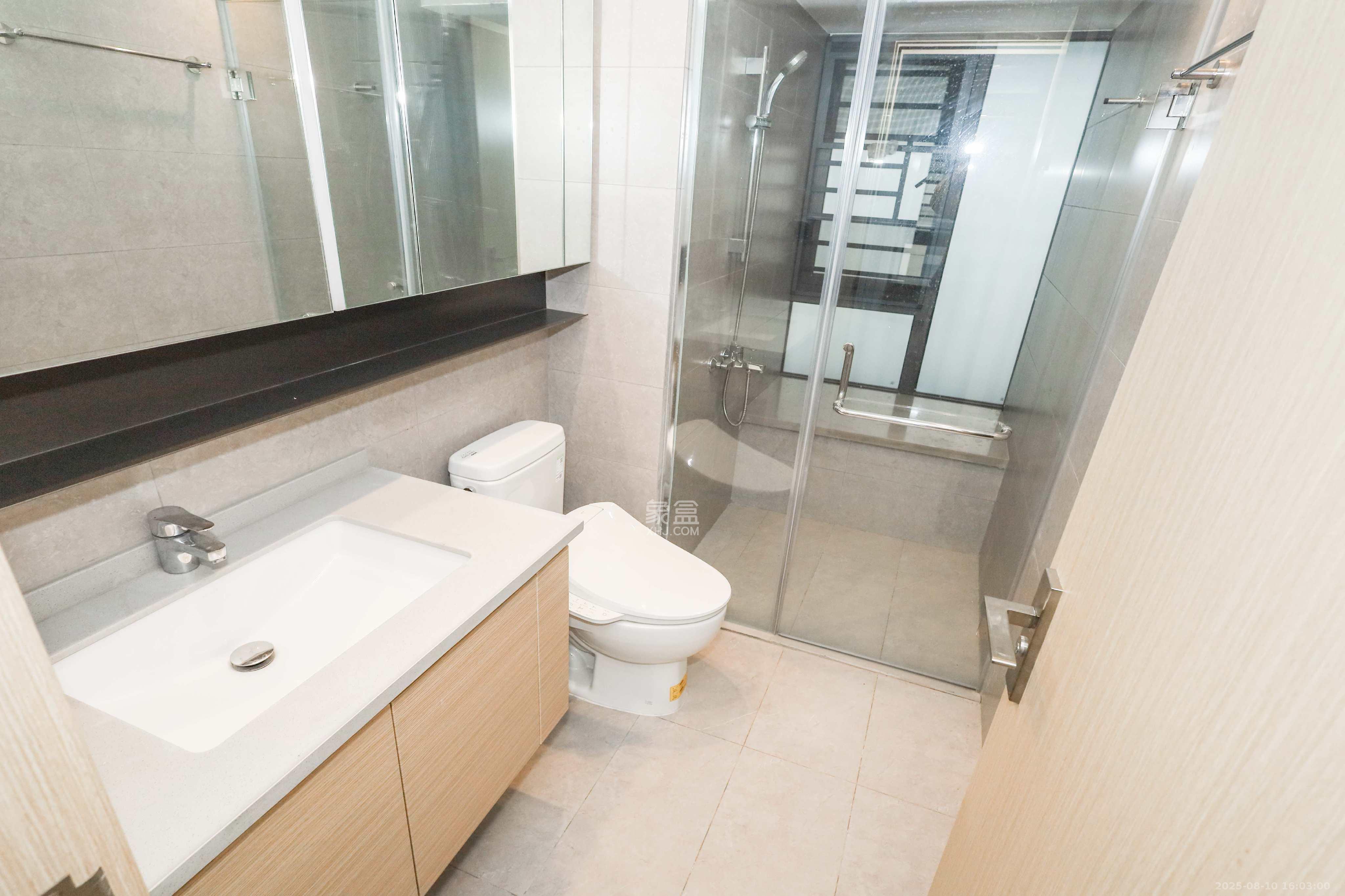 时代梅溪领峰 3室2厅2卫 3300.0元/月 时代梅溪领峰 3室2厅2卫 3300.0元/月室内图