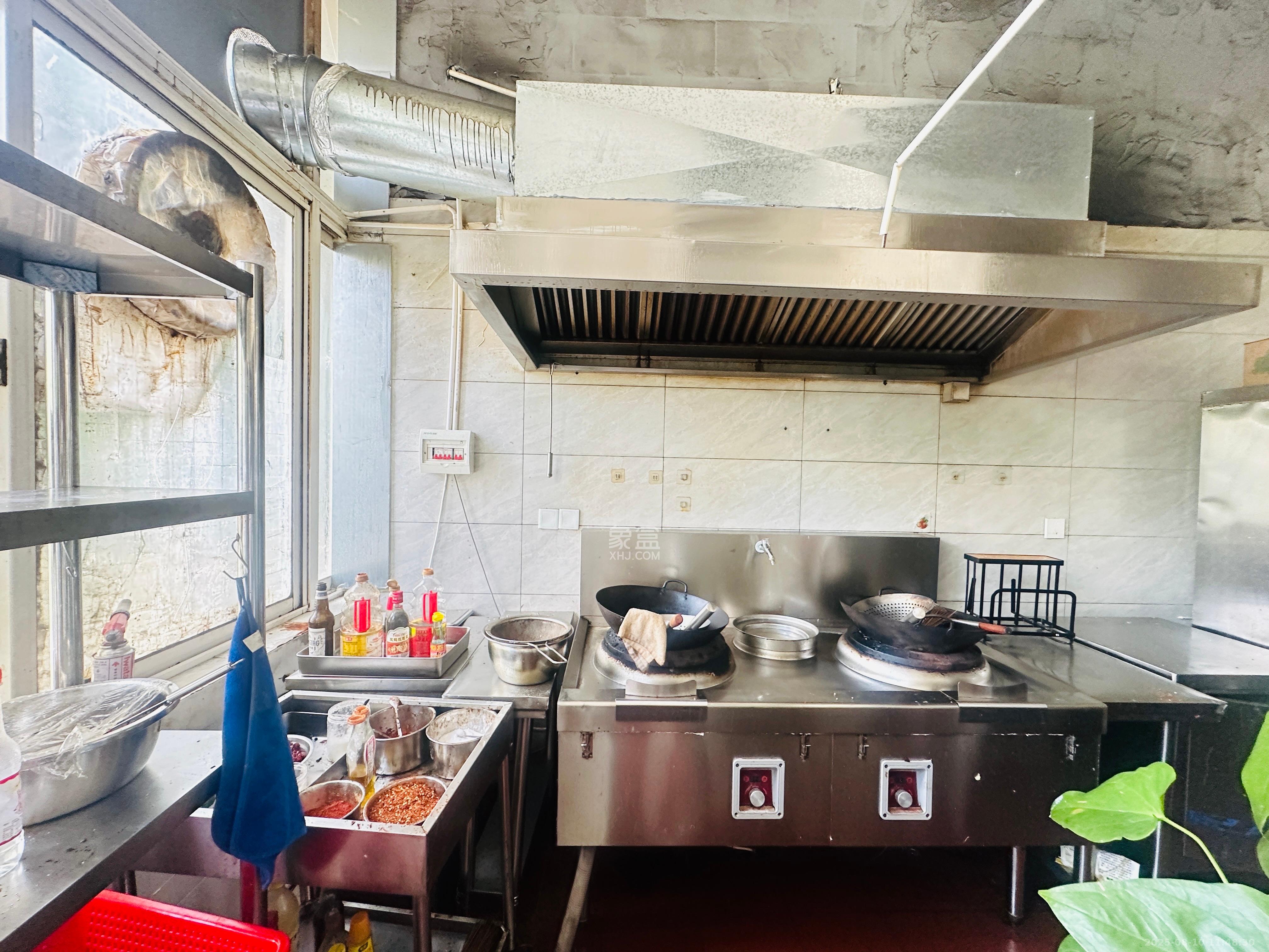 才子嘉都 1室1厅1卫 1100.0元/月 才子嘉都 1室1厅1卫 1100.0元/月室内图