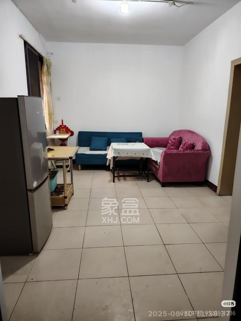 赤岗小区(一二三片) 2室2厅1卫 1500.0元/月 赤岗小区(一二三片) 2室2厅1卫 1500.0元/月室内图