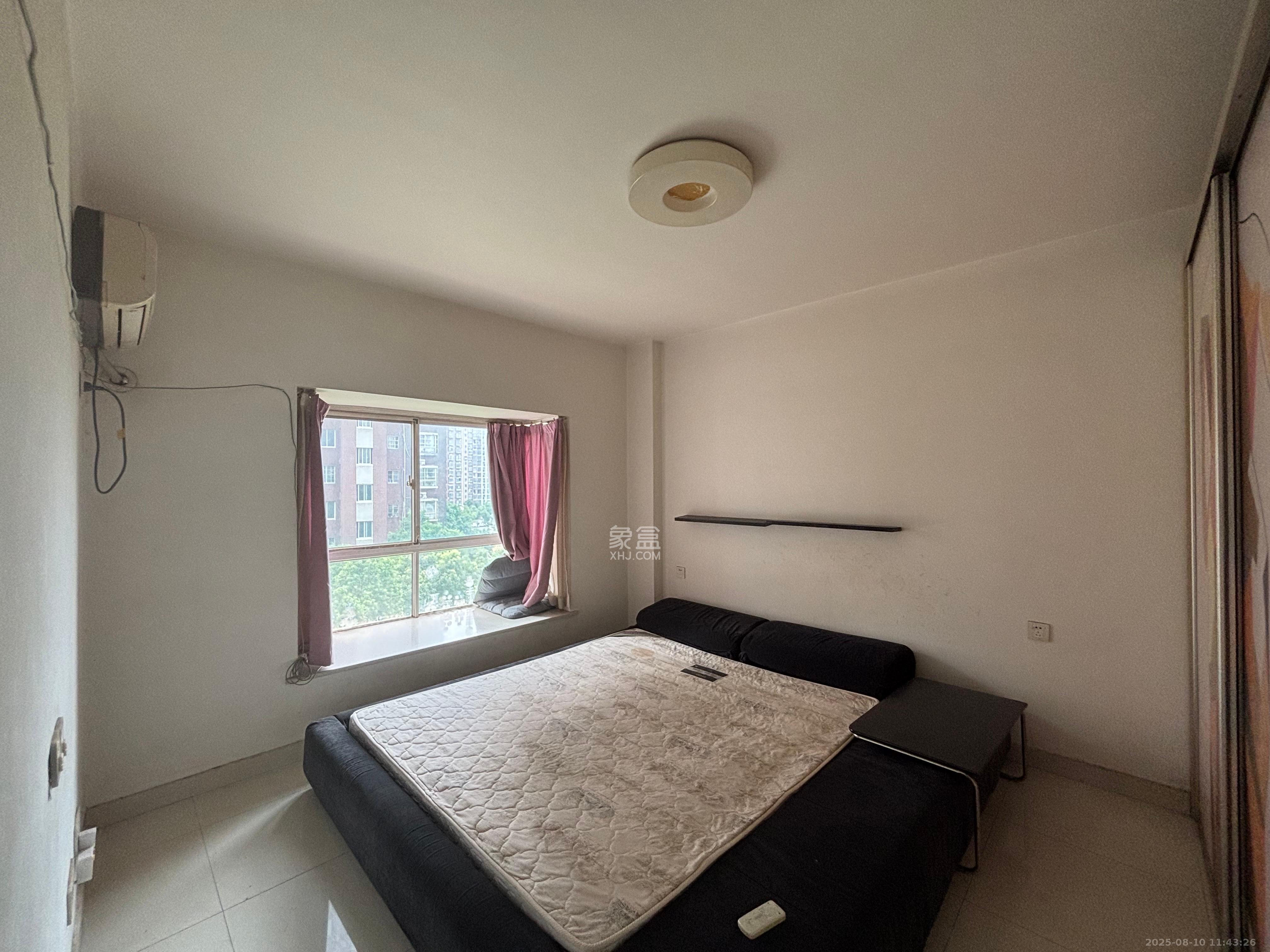 星城雅郡  2室2厅1卫    1300.0元/月 星城雅郡  2室2厅1卫    1300.0元/月室内图