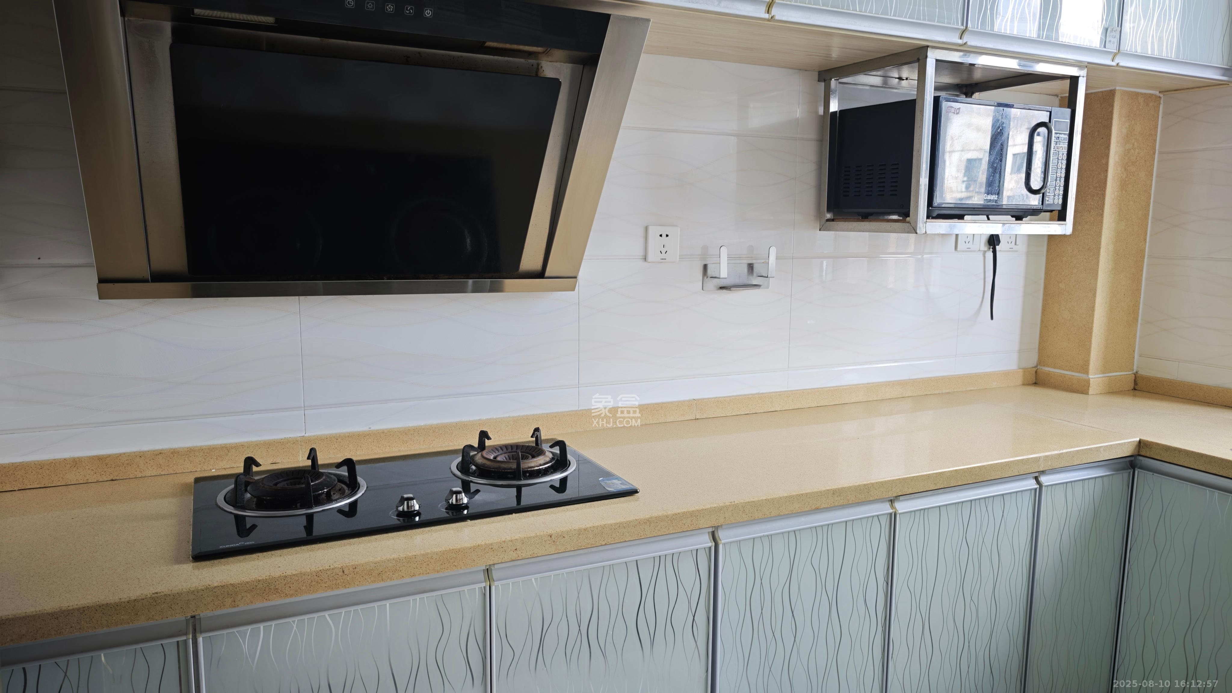 中国铁建梅溪青秀一期  3室2厅1卫    2500.0元/月 中国铁建梅溪青秀一期  3室2厅1卫    2500.0元/月室内图