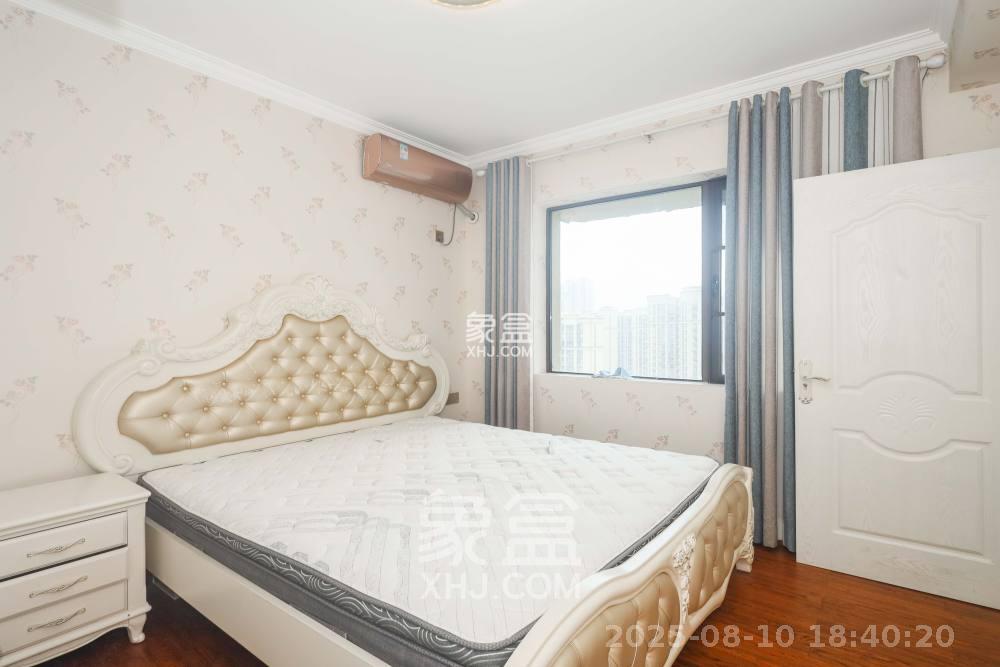 梅溪湖合能璞丽 3室2厅2卫 2800.0元/月 梅溪湖合能璞丽 3室2厅2卫 2800.0元/月室内图