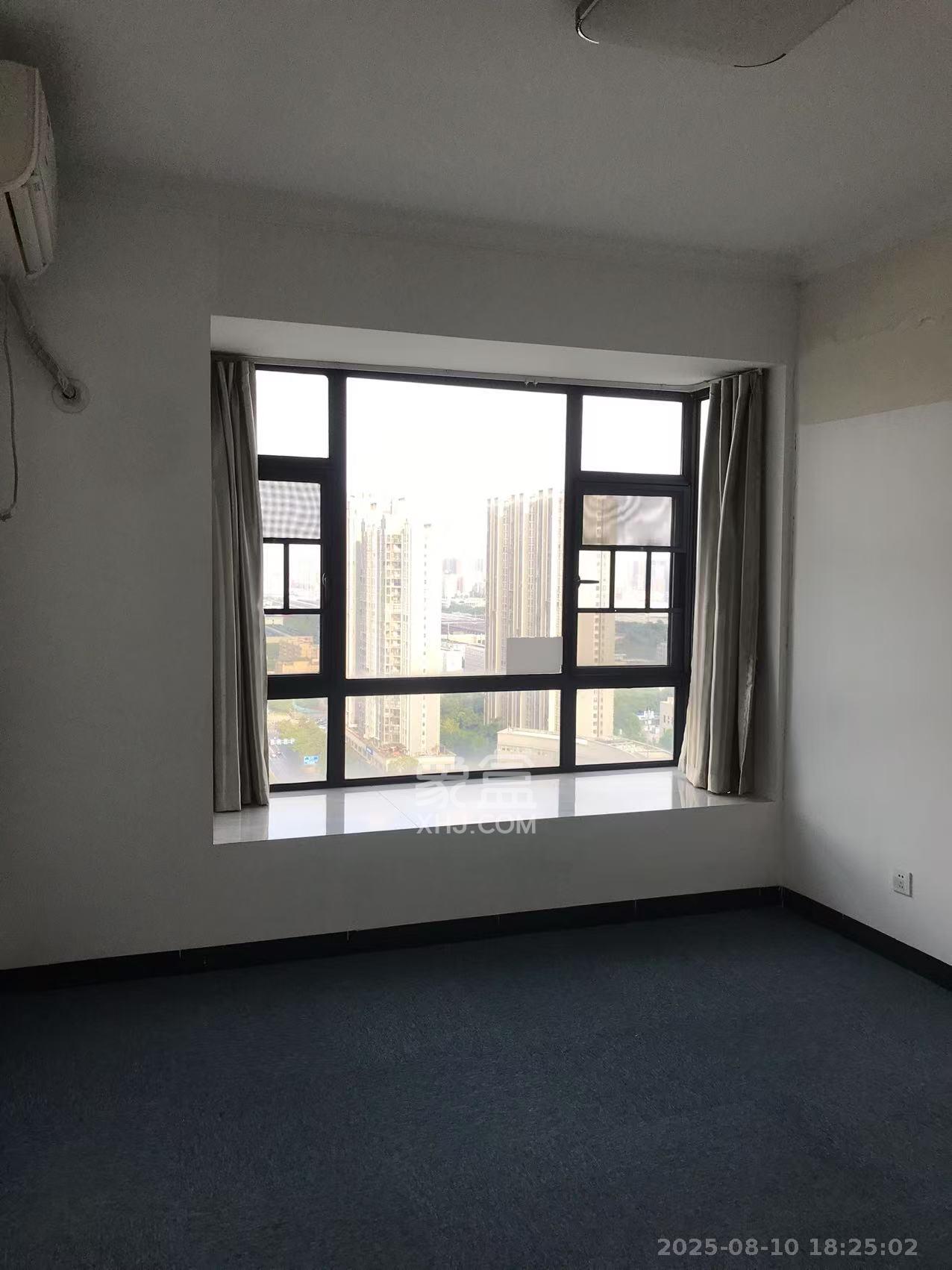 财富港湾（绿领大厦）  2室1厅1卫    2200.0元/月室内图