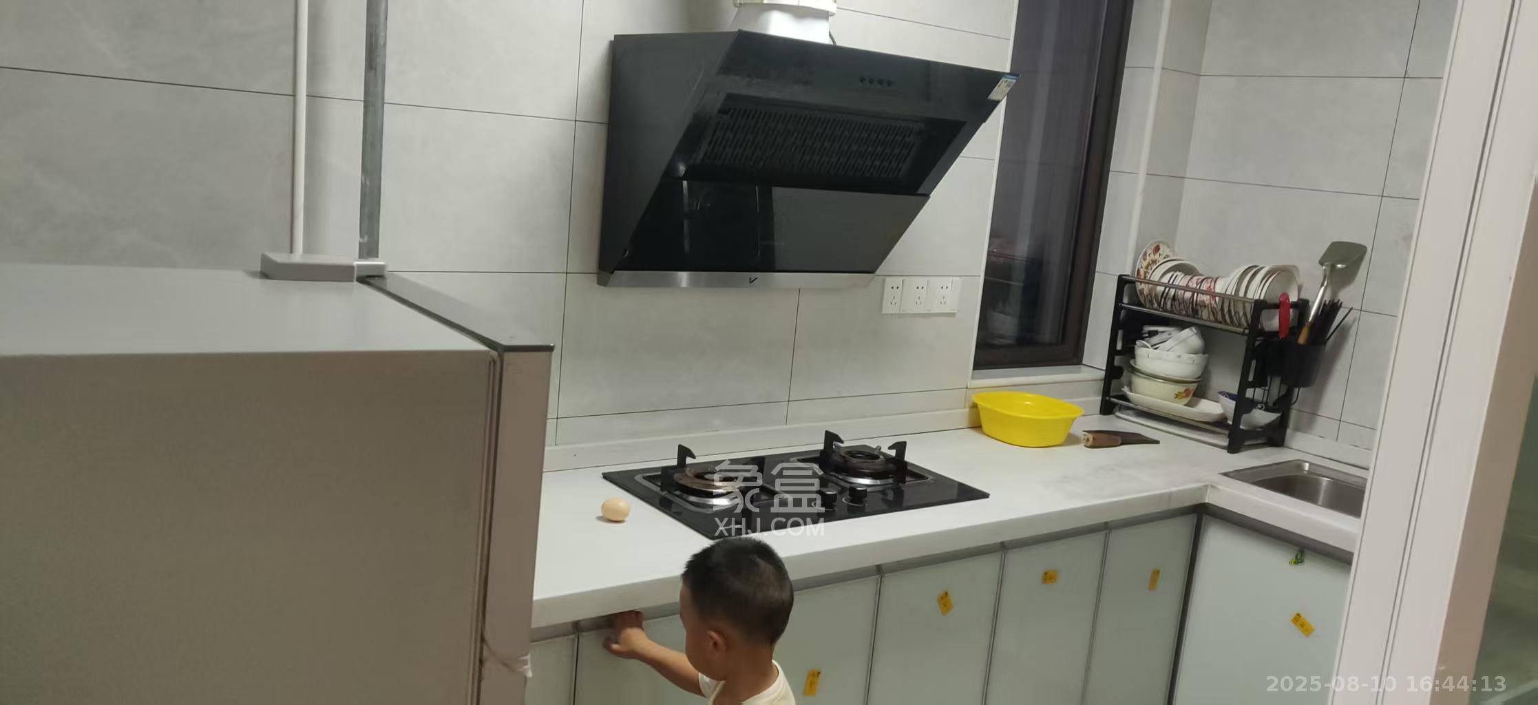 龙湖璟宸原著(龙湖紫宸) 3室2厅1卫 1800.0元/月 龙湖璟宸原著(龙湖紫宸) 3室2厅1卫 1800.0元/月室内图