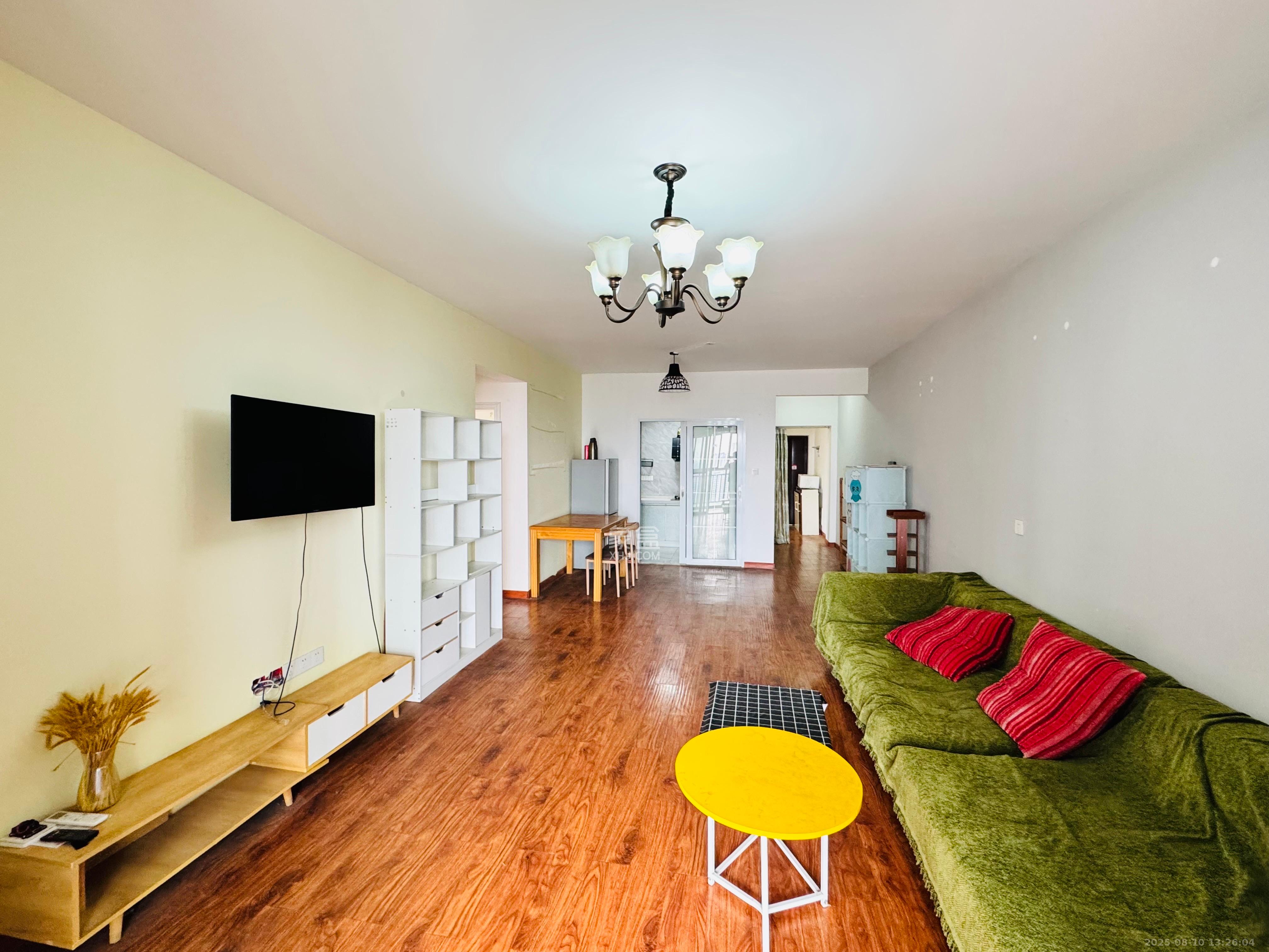 半山壹号 2室2厅1卫 2500.0元/月 半山壹号 2室2厅1卫 2500.0元/月室内图