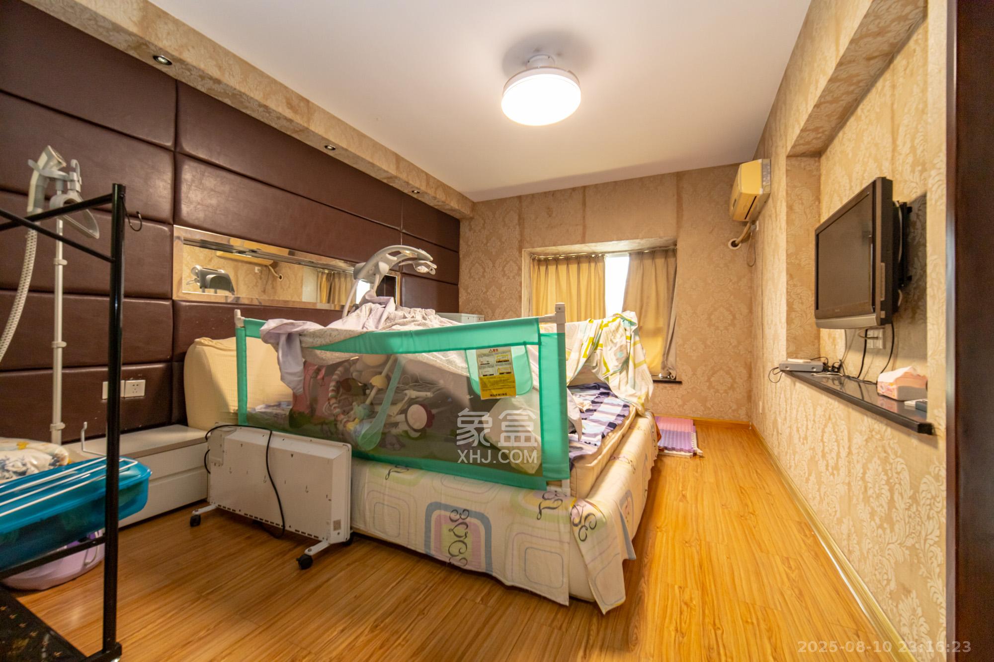 星城雅郡  3室2厅2卫    75.6万 星城雅郡  3室2厅2卫    75.6万卧室