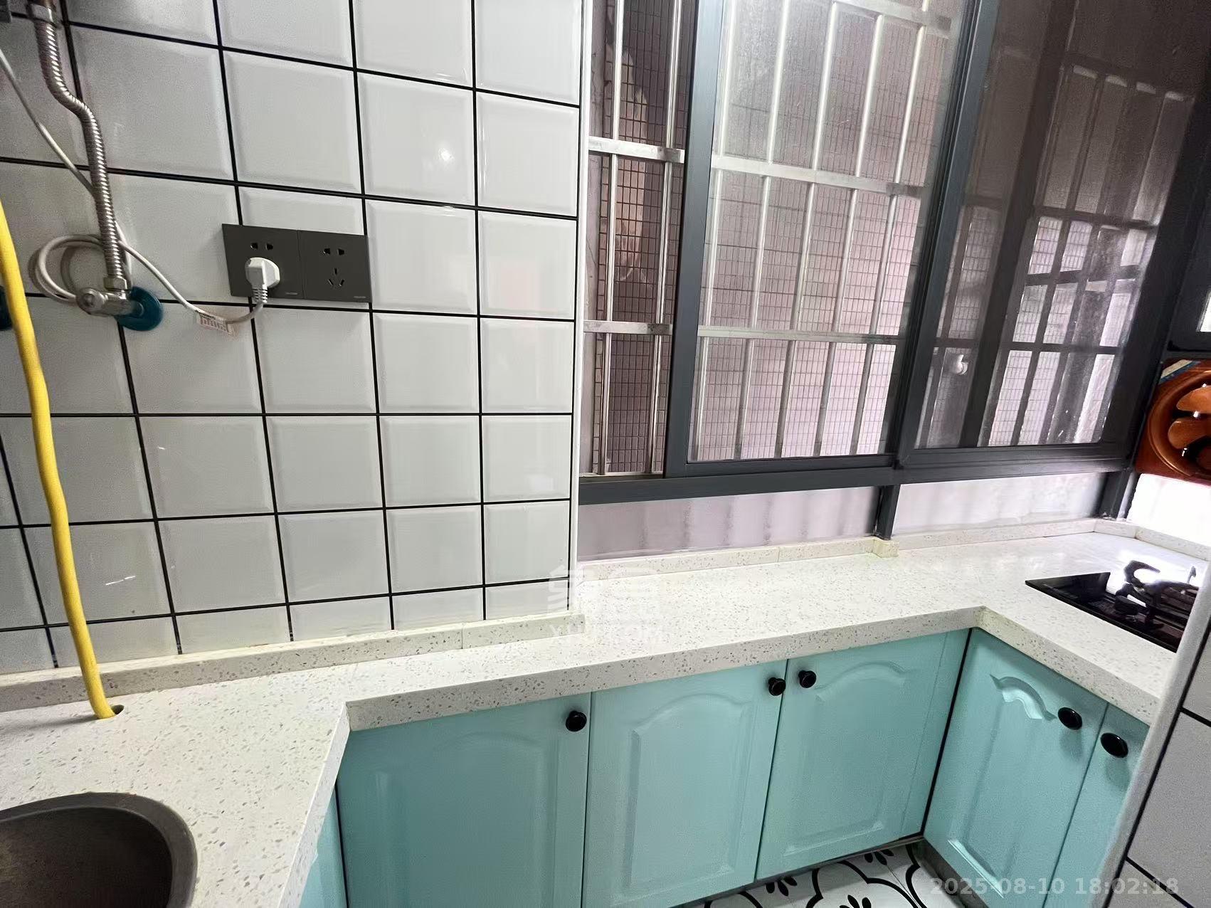 东怡外国(南湖一号)  2室1厅1卫    2800.0元/月 东怡外国(南湖一号)  2室1厅1卫    2800.0元/月室内图