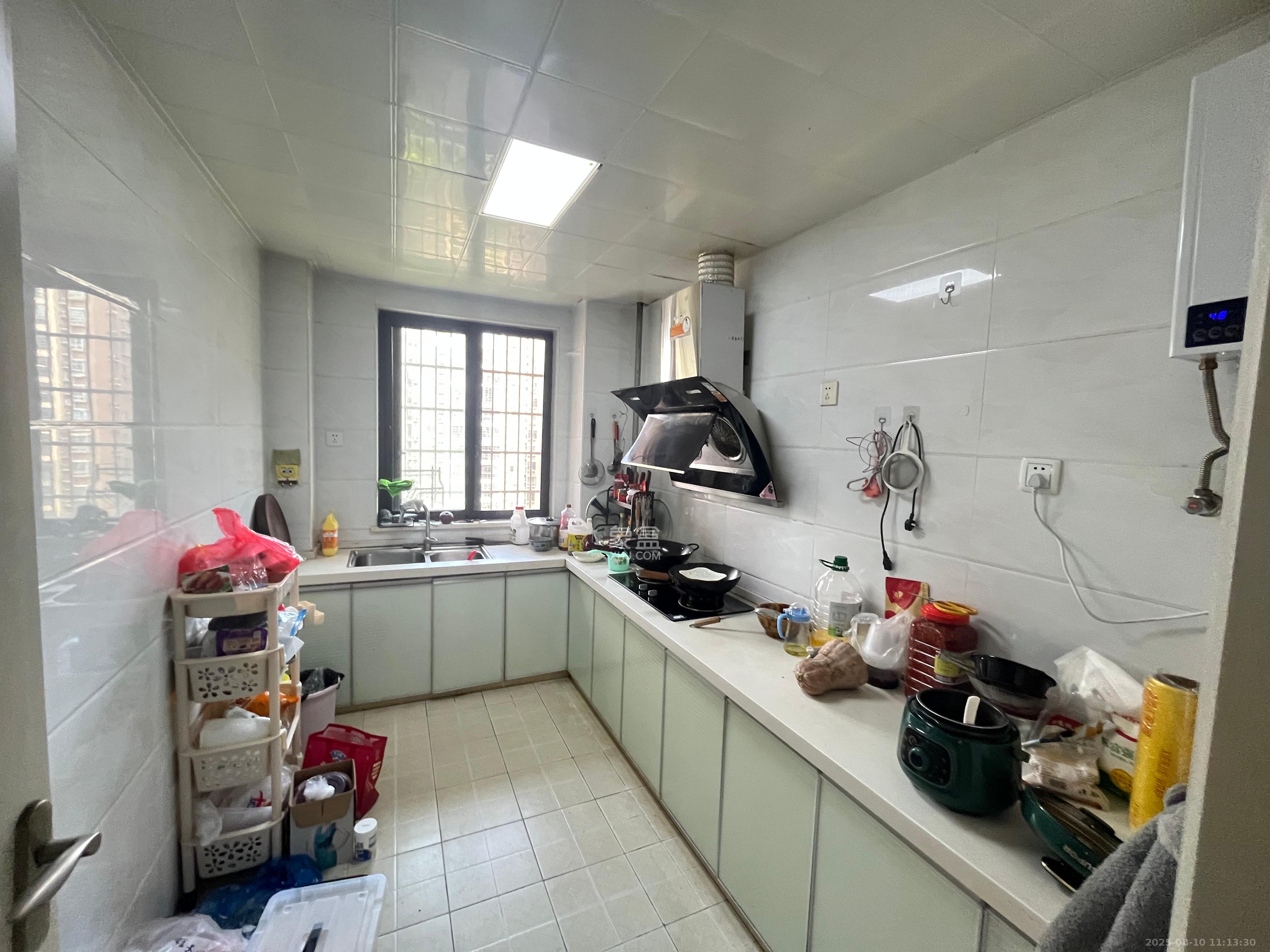 金南家园一期  1室0厅0卫    2100.0元/月 金南家园一期  1室0厅0卫    2100.0元/月室内图