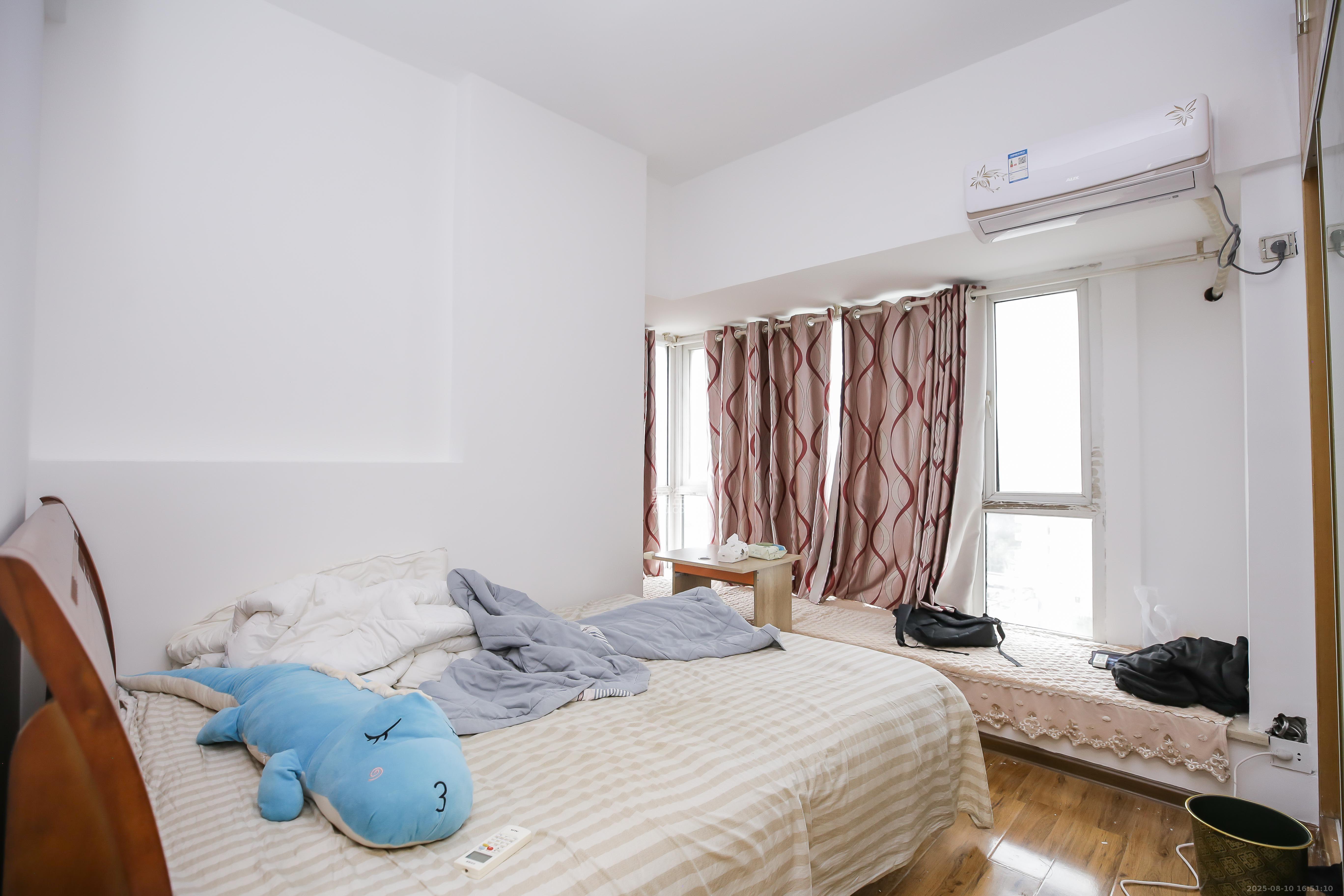 未来城科学家园 2室1厅1卫 2300.0元/月 未来城科学家园 2室1厅1卫 2300.0元/月室内图