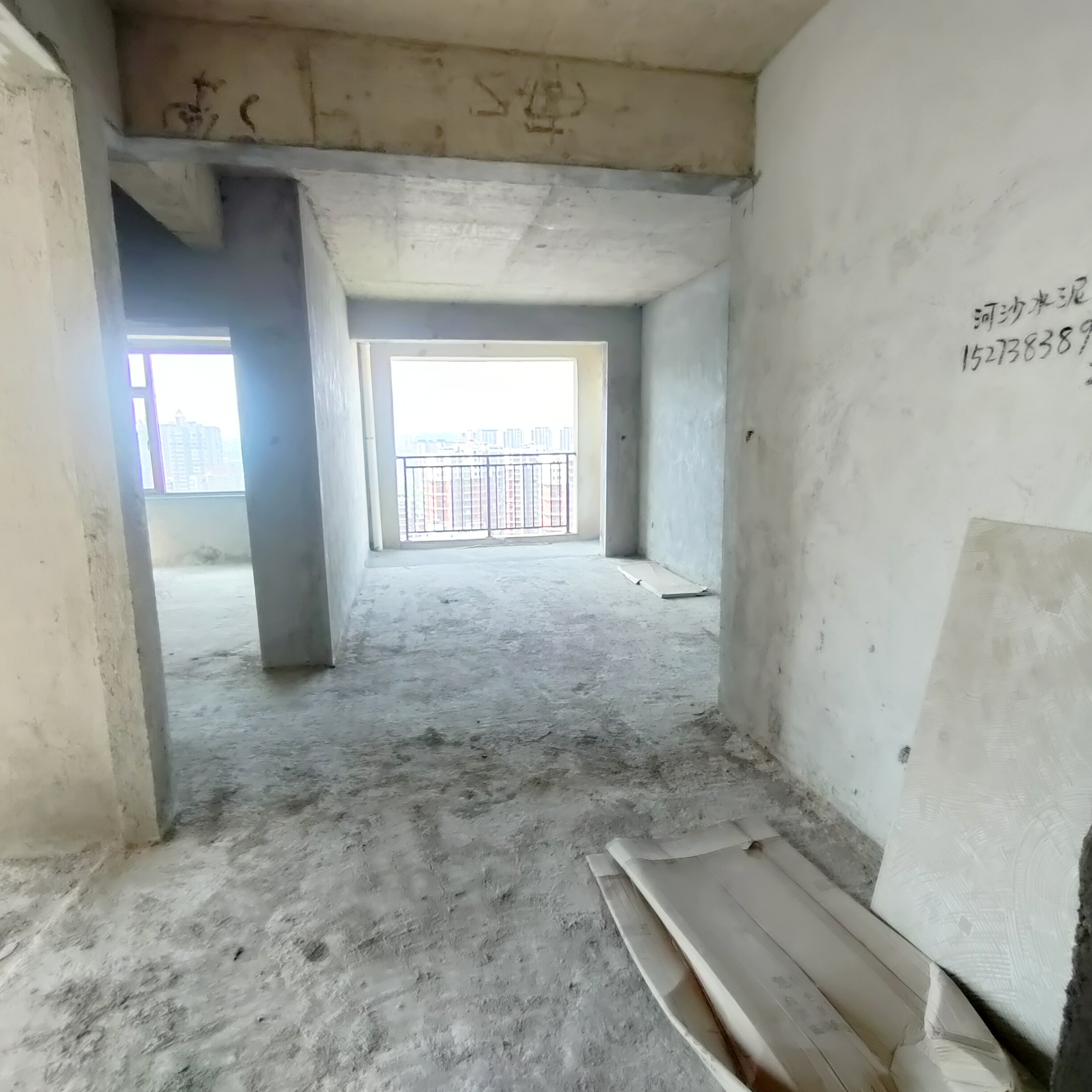 和一紫竹苑 3室2厅1卫 36.8万 和一紫竹苑 3室2厅1卫 36.8万客厅