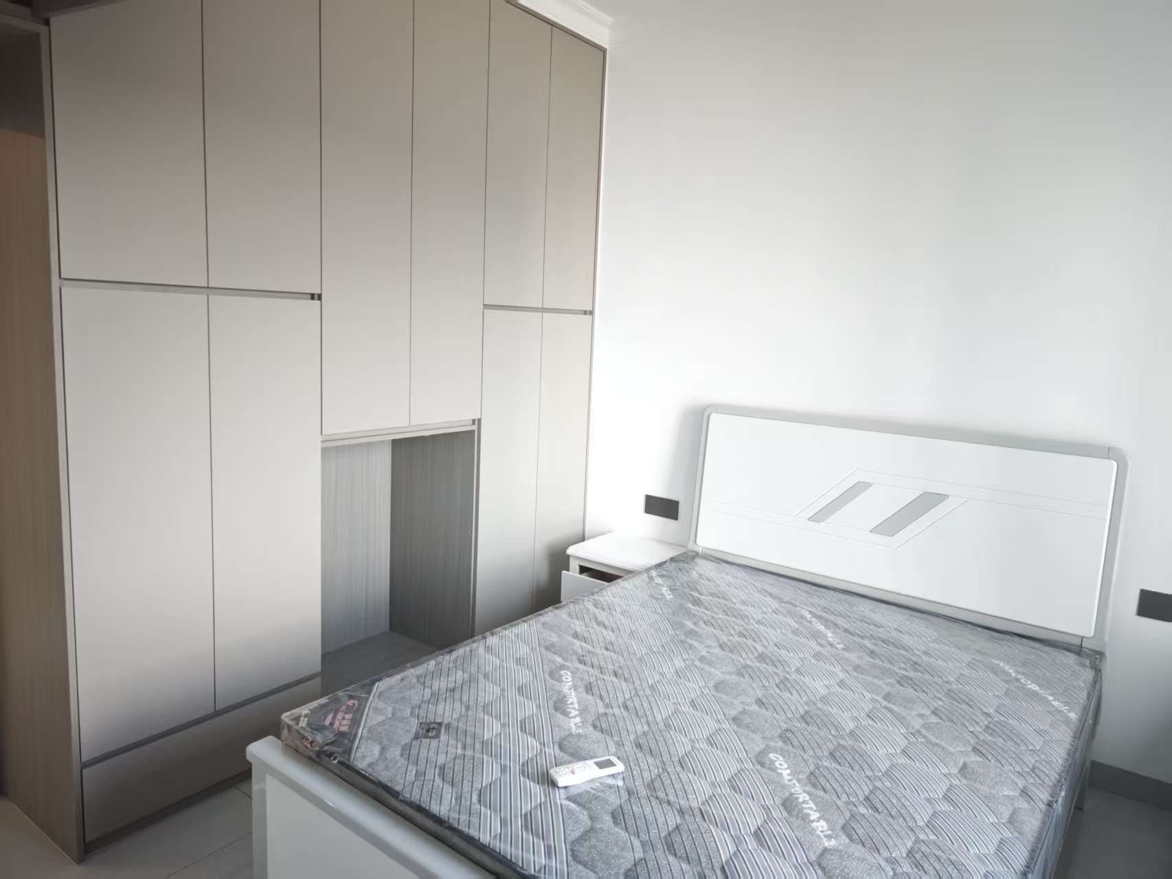 互助小区电梯房 2室2厅1卫 1600.0元/月 互助小区电梯房 2室2厅1卫 1600.0元/月室内图