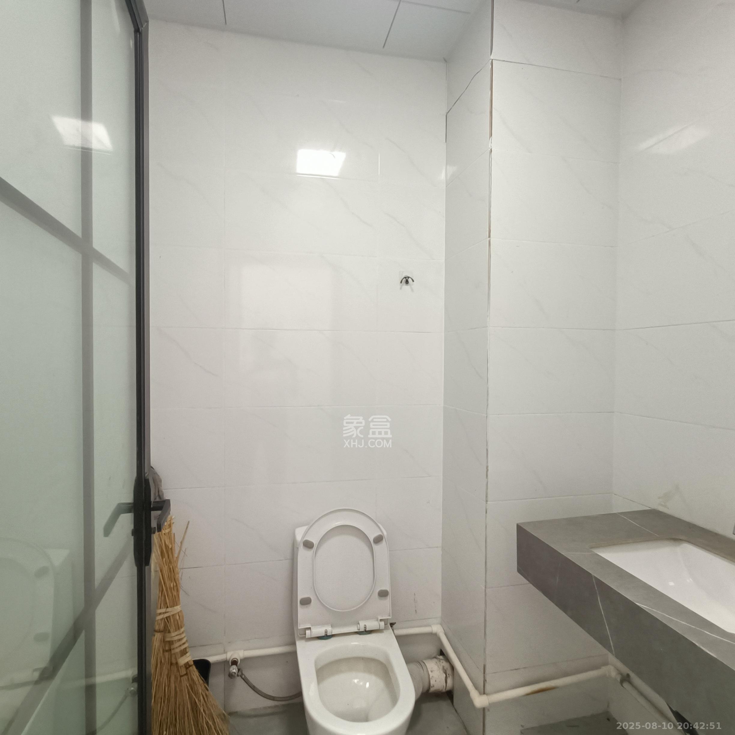 卓越伊景寓 2室0厅0卫 1350.0元/月 卓越伊景寓 2室0厅0卫 1350.0元/月室内图