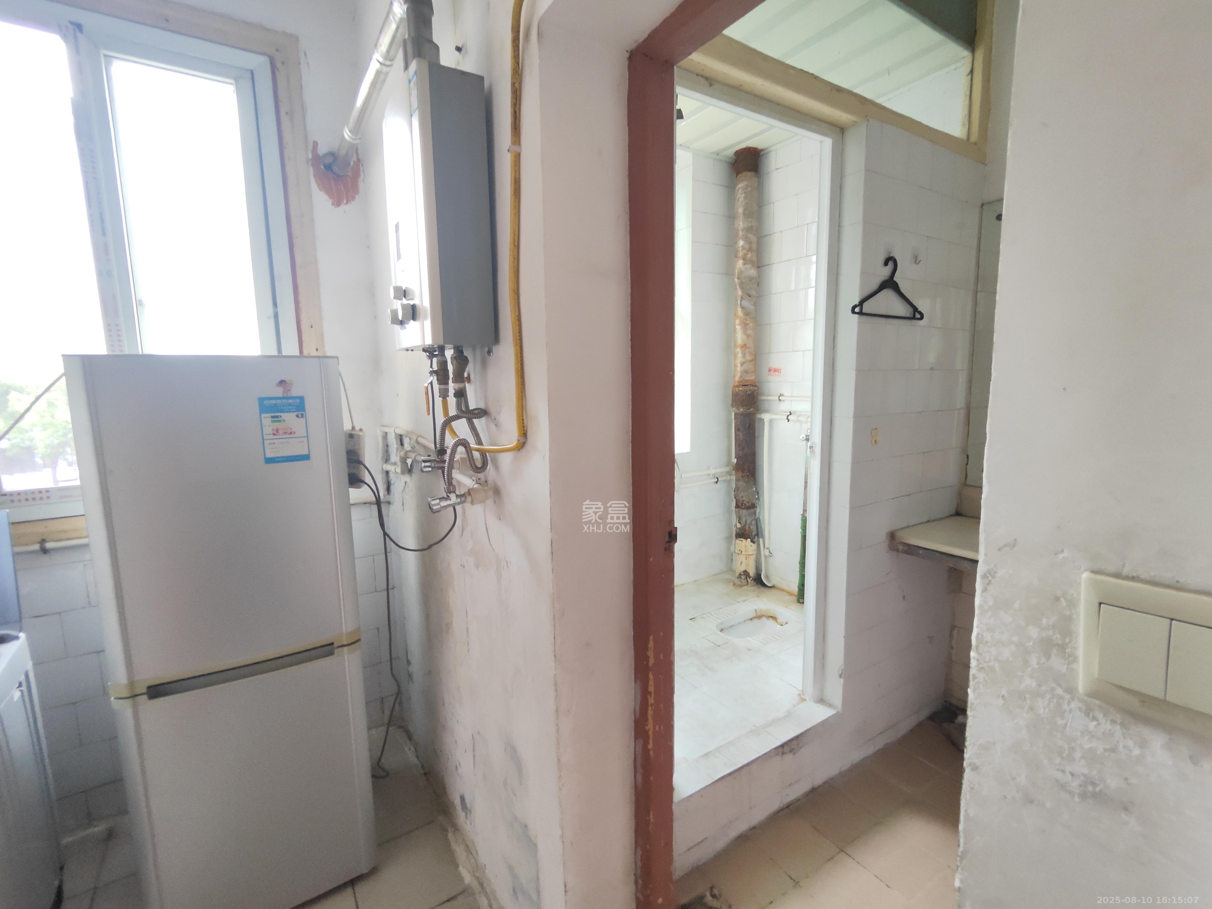 省科技厅机关二院  3室2厅1卫    1900.0元/月室内图