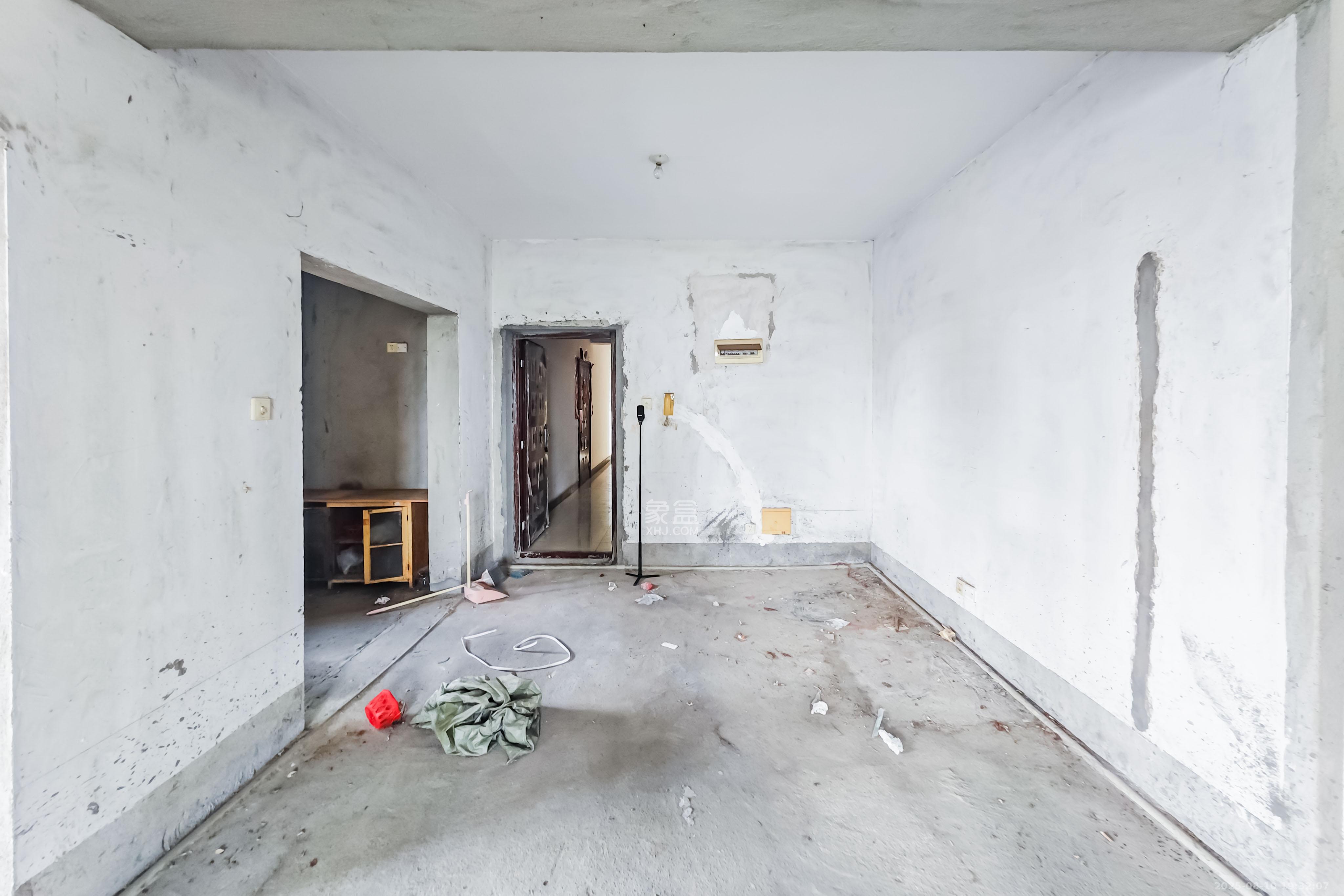 湘核佳苑  3室2厅1卫    66.0万 湘核佳苑  3室2厅1卫    66.0万其他