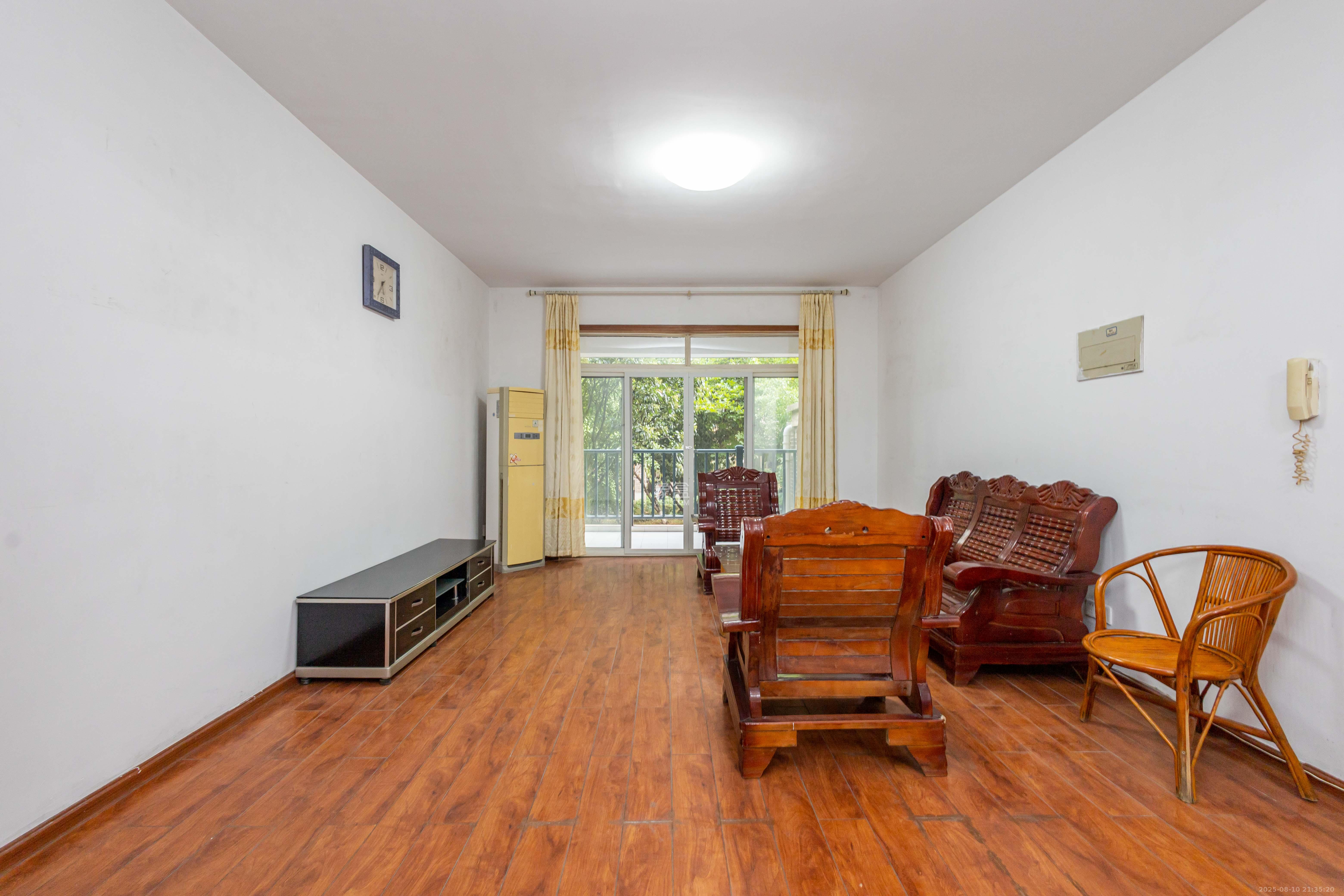 博雅湘水湾  4室2厅2卫    86.8万