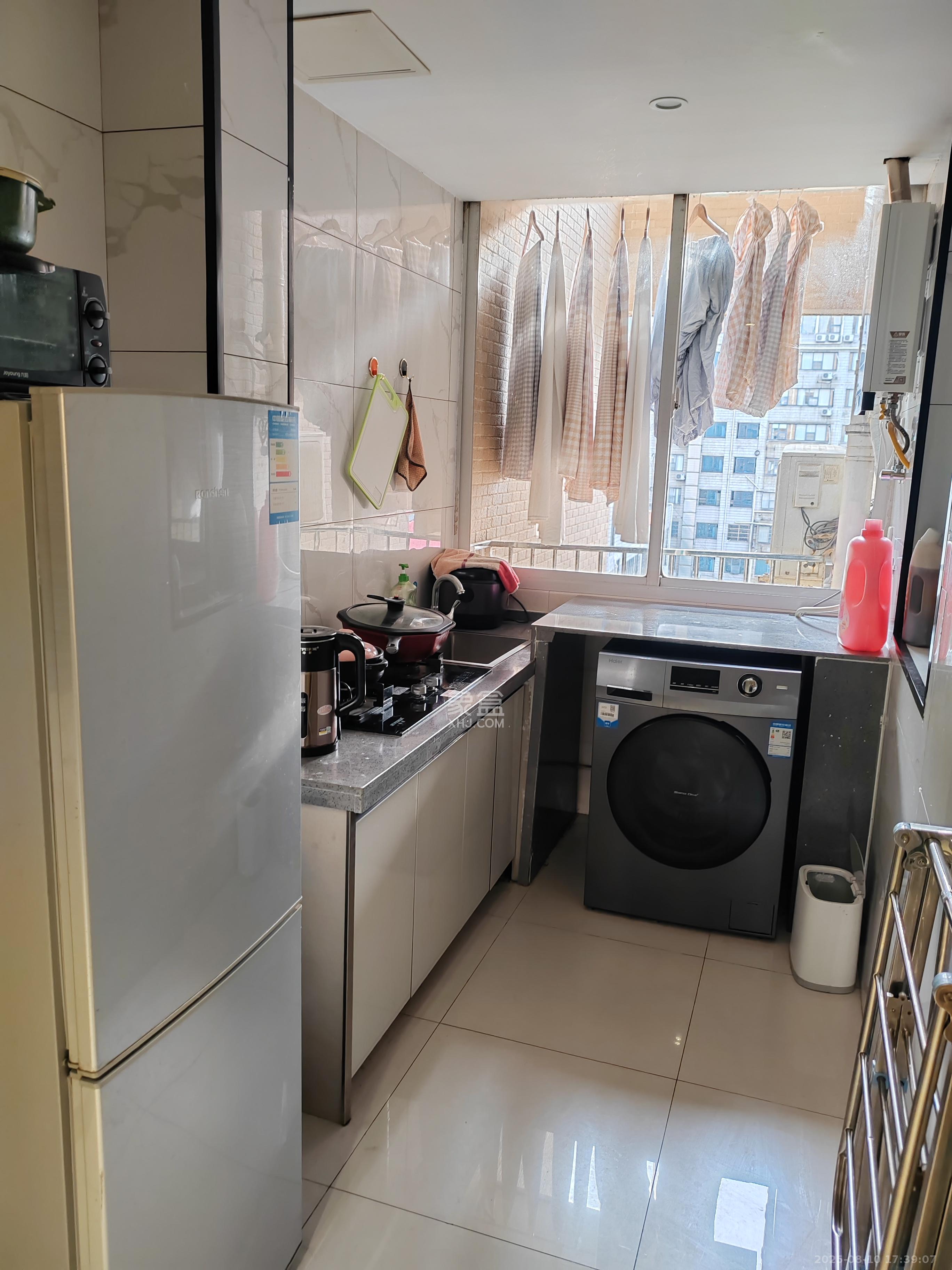 湘域城邦(湘域国际中心) 3室1厅1卫 3800.0元/月 湘域城邦(湘域国际中心) 3室1厅1卫 3800.0元/月室内图