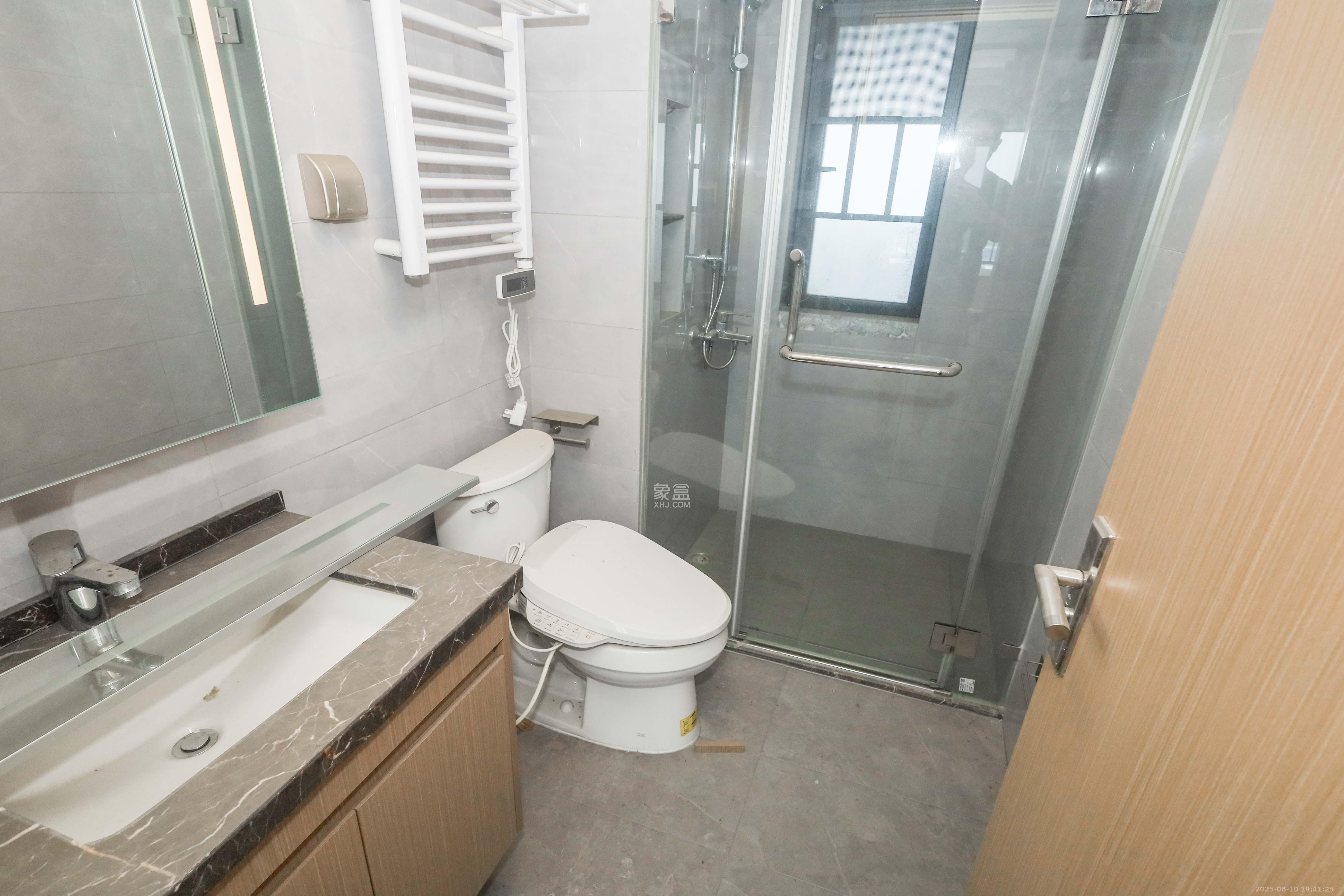 中国铁建湘语梅溪 0室0厅0卫 126.0万 中国铁建湘语梅溪 0室0厅0卫 126.0万卫生间