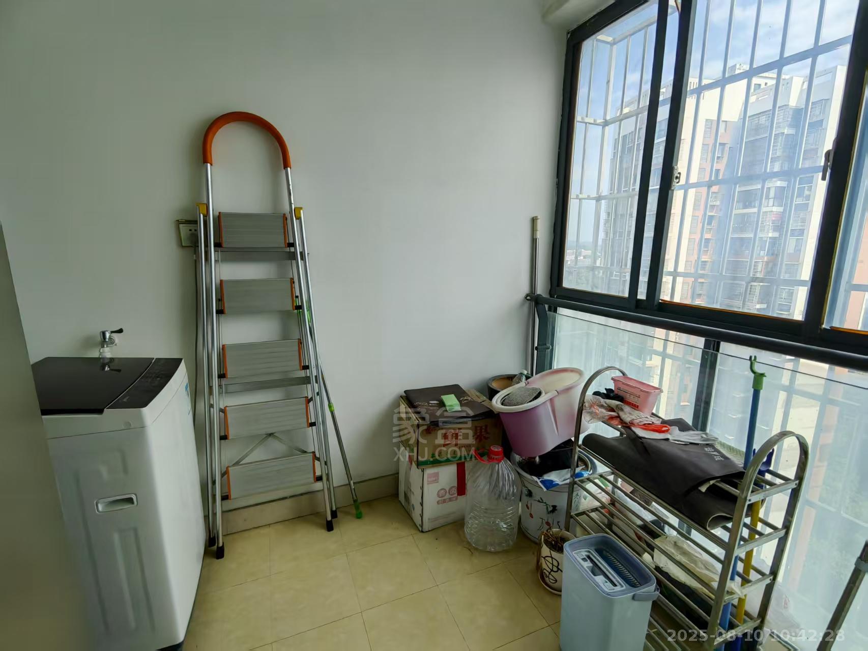 莱茵小镇  2室2厅2卫    1500.0元/月室内图