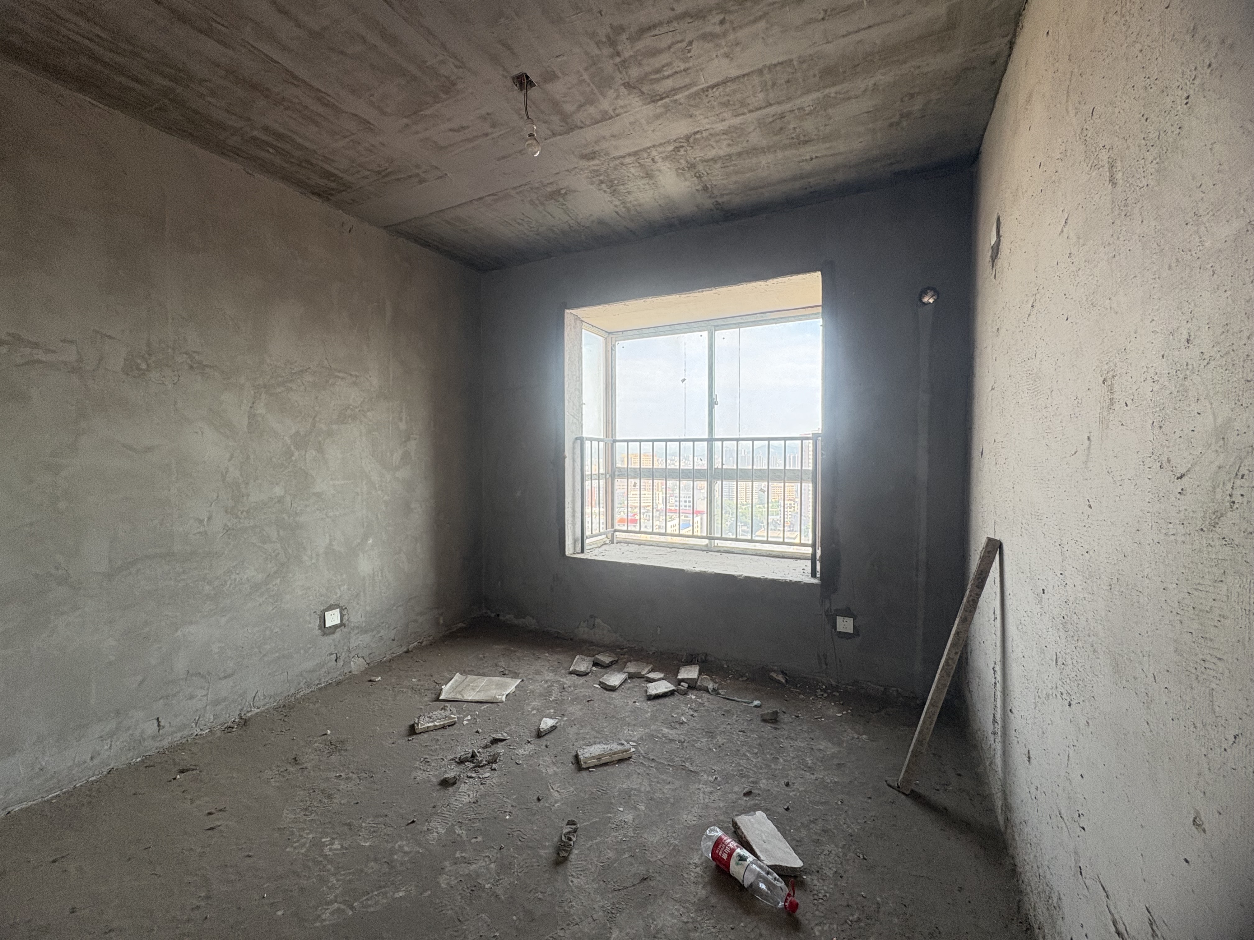 广源壹号  1室0厅0卫    65.0万