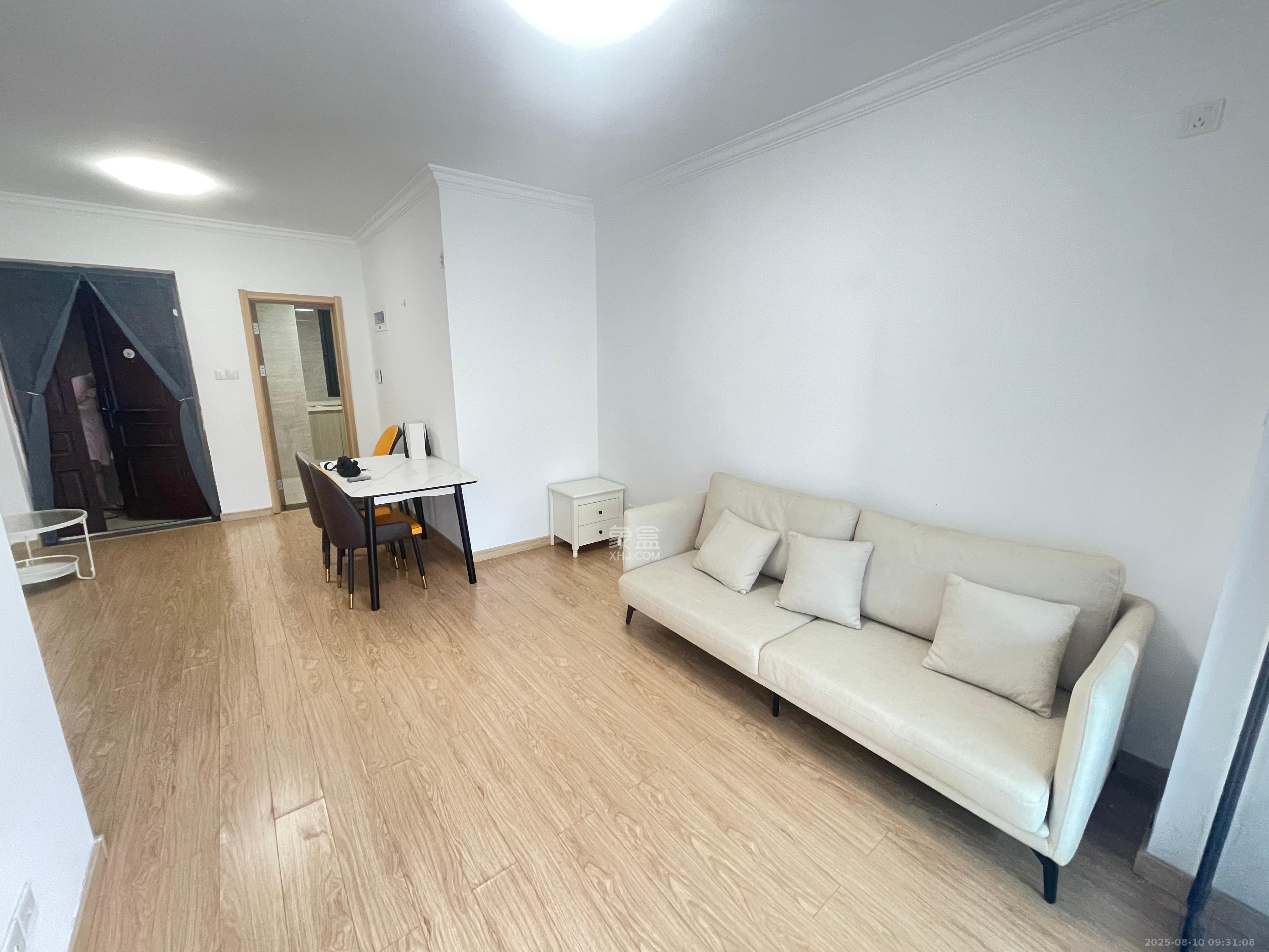 金辉优步花园 2室2厅1卫 2000.0元/月 金辉优步花园 2室2厅1卫 2000.0元/月室内图