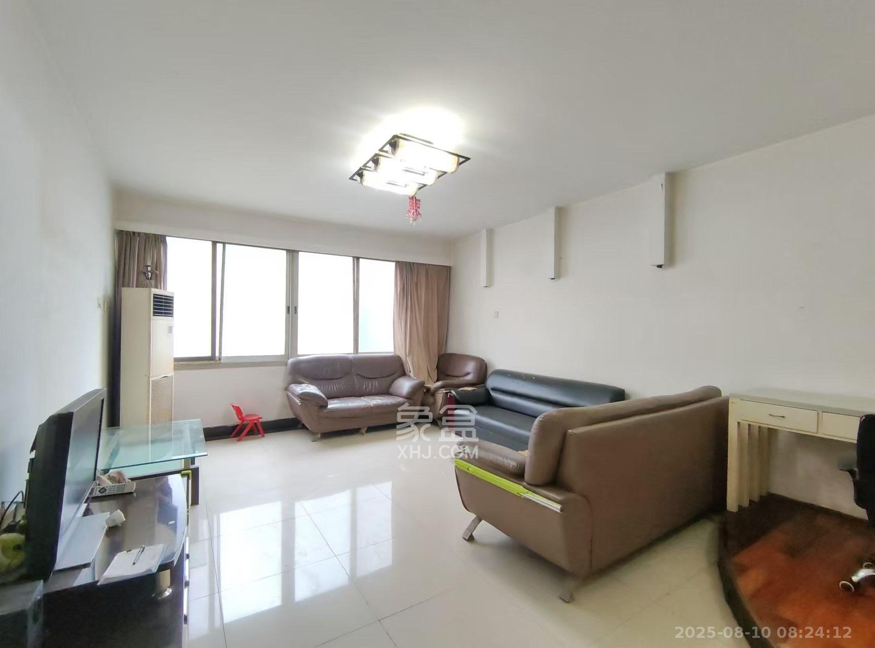 天润花园 3室2厅1卫 1600.0元/月 天润花园 3室2厅1卫 1600.0元/月室内图