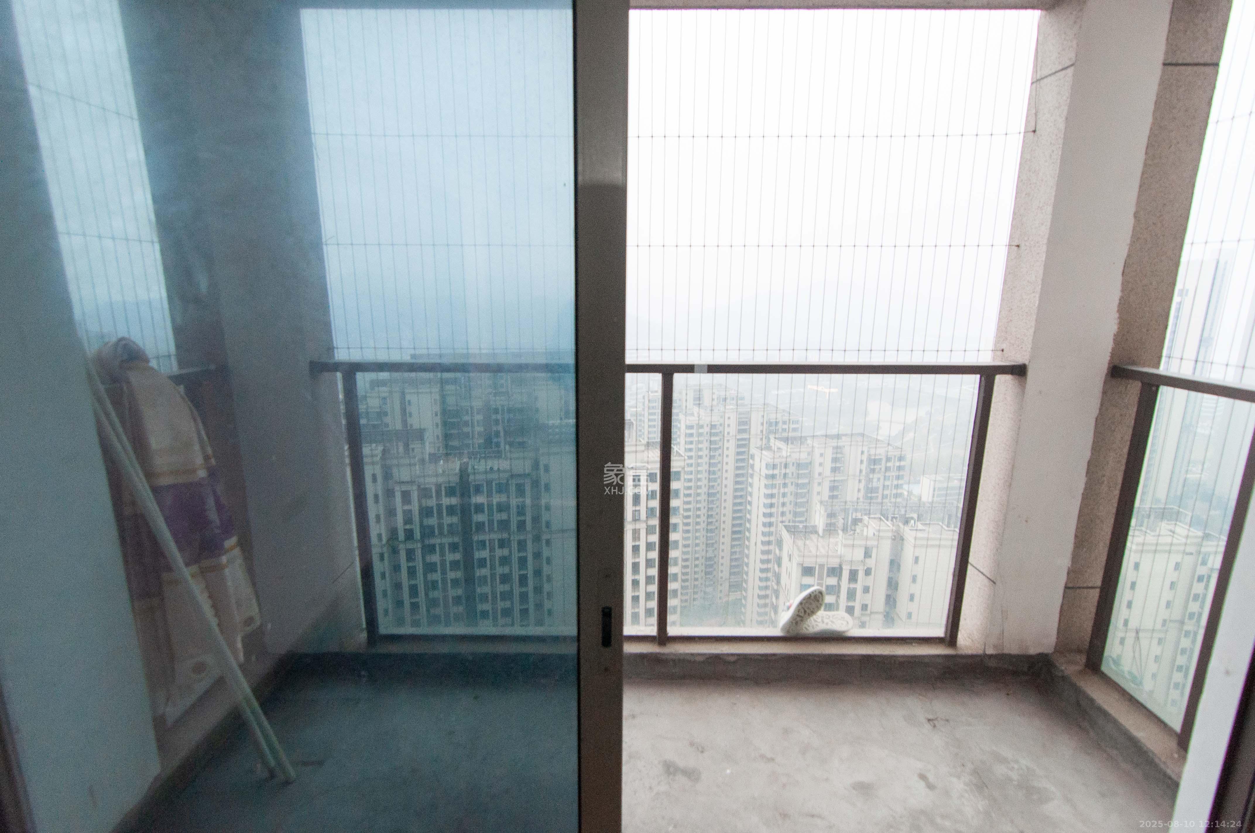 梅溪湖金茂湾  3室2厅2卫    105.0万 梅溪湖金茂湾  3室2厅2卫    105.0万其他