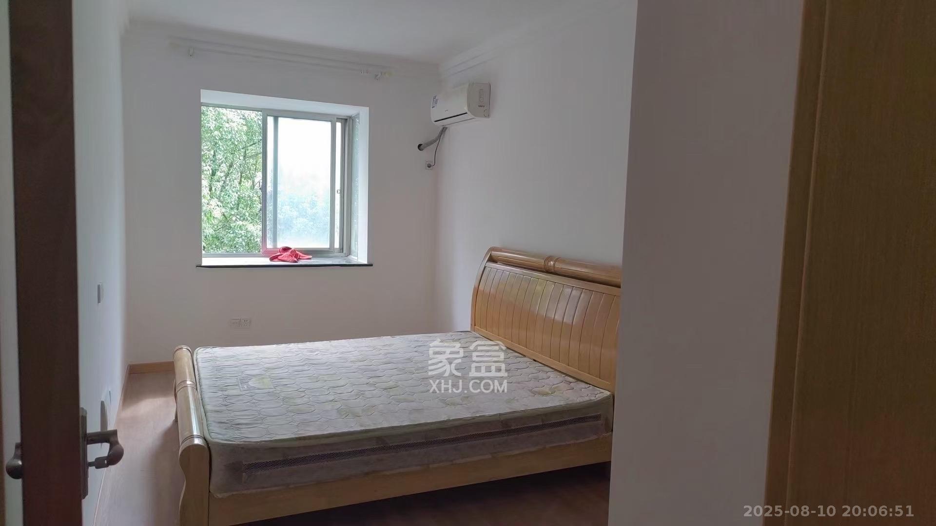 汇城上筑 3室2厅2卫 2200.0元/月 汇城上筑 3室2厅2卫 2200.0元/月室内图