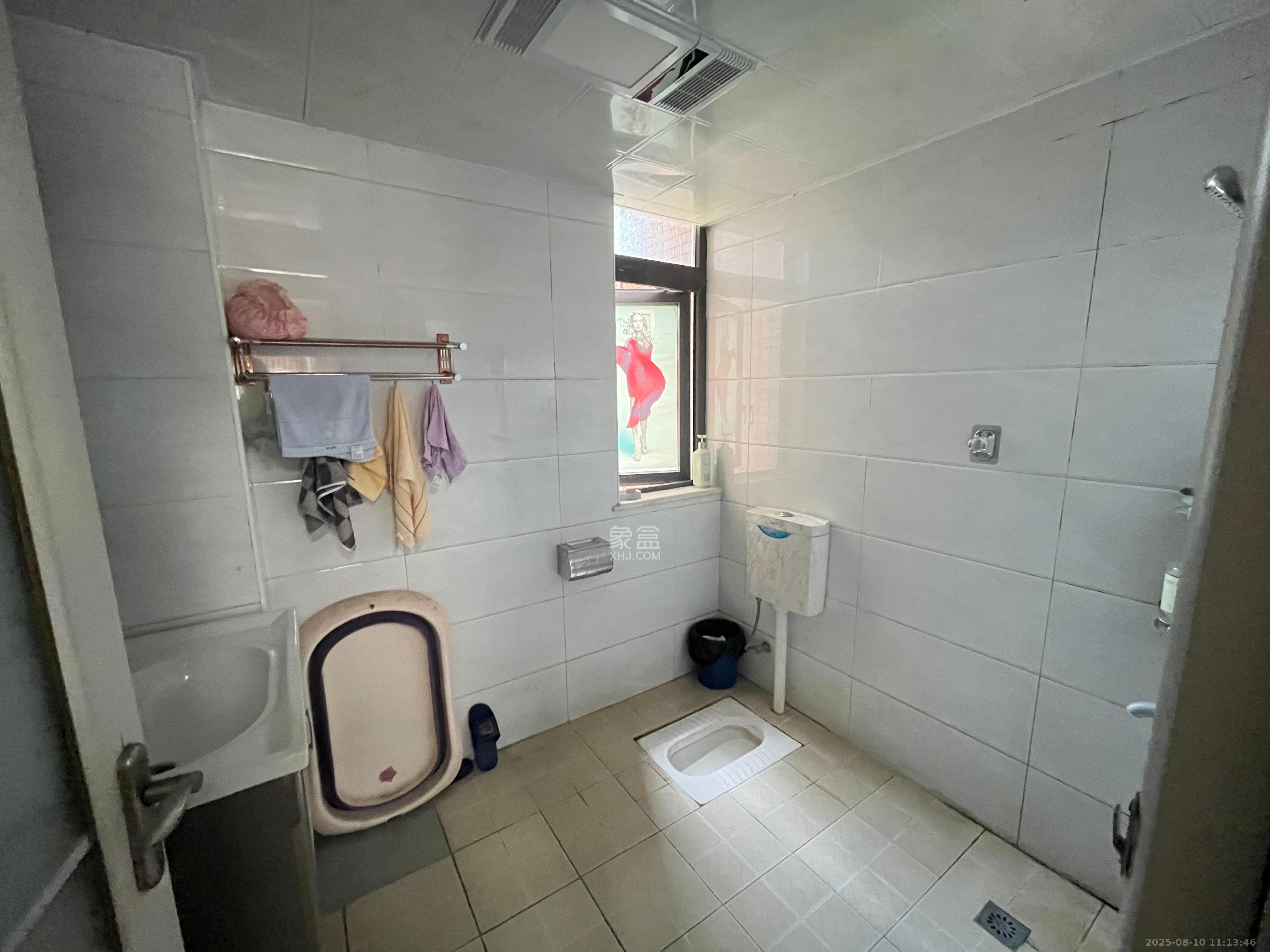 金南家园一期  1室0厅0卫    2100.0元/月 金南家园一期  1室0厅0卫    2100.0元/月室内图