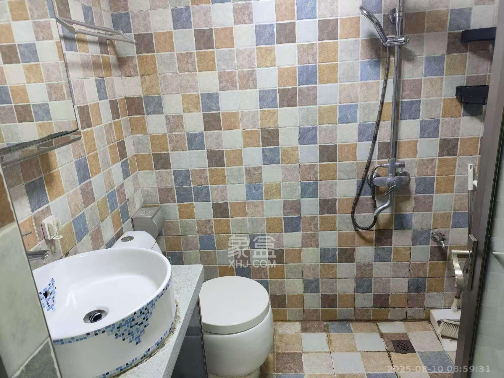 剑桥名门 1室1厅1卫 1400.0元/月 剑桥名门 1室1厅1卫 1400.0元/月室内图