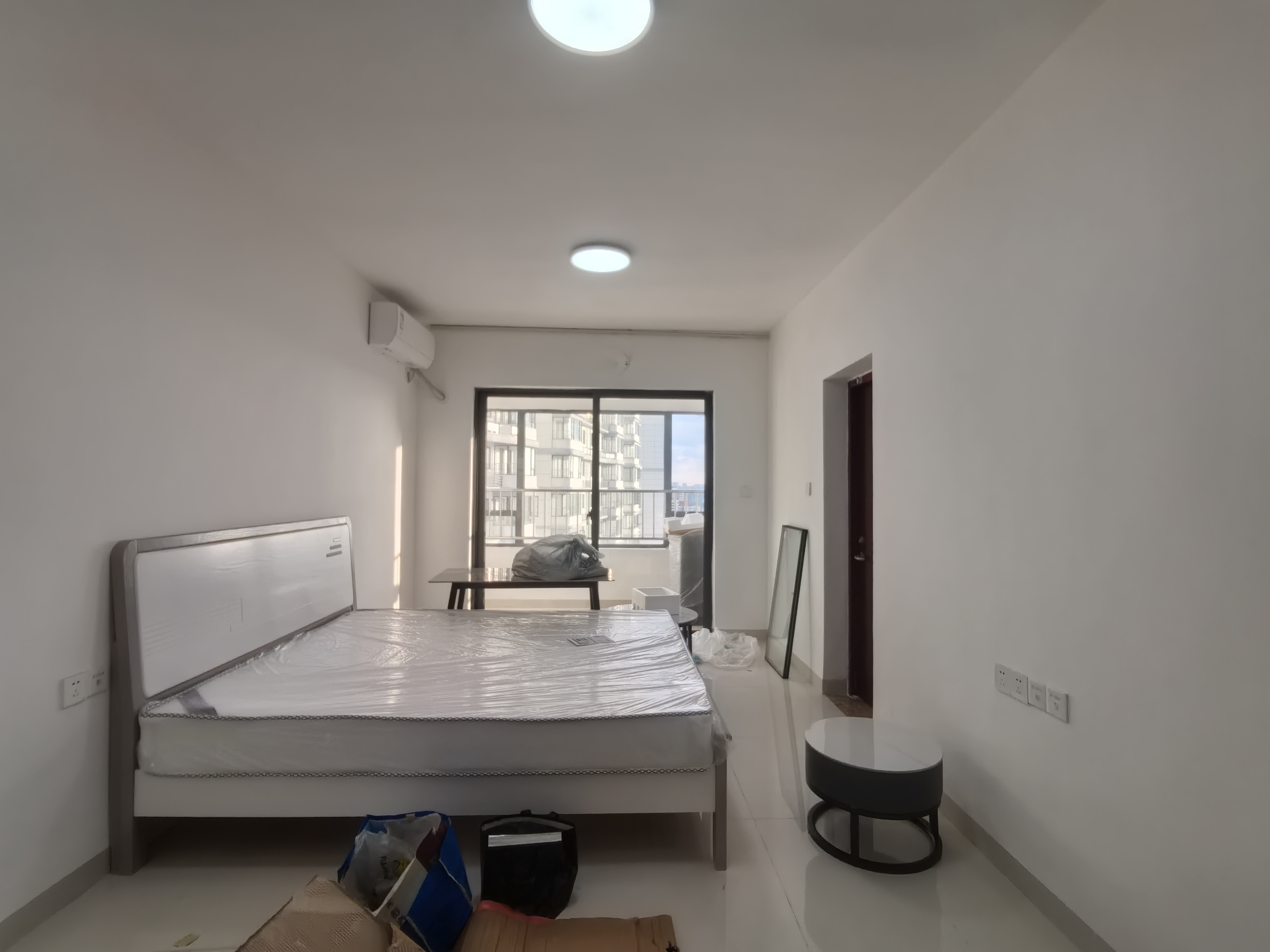 龙城新景  1室1厅1卫    2000.0元/月 龙城新景  1室1厅1卫    2000.0元/月室内图