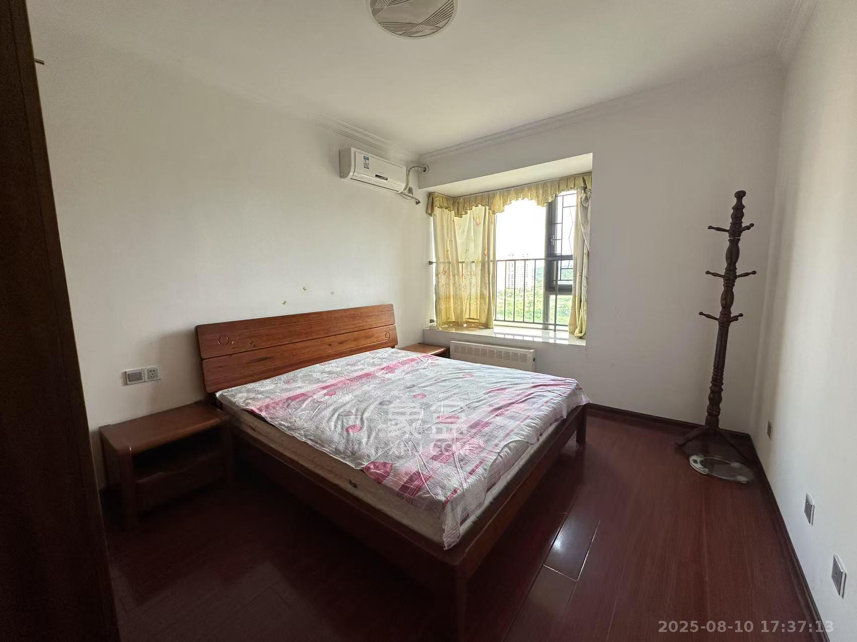 怡海星城 2室2厅1卫 1600.0元/月 怡海星城 2室2厅1卫 1600.0元/月室内图