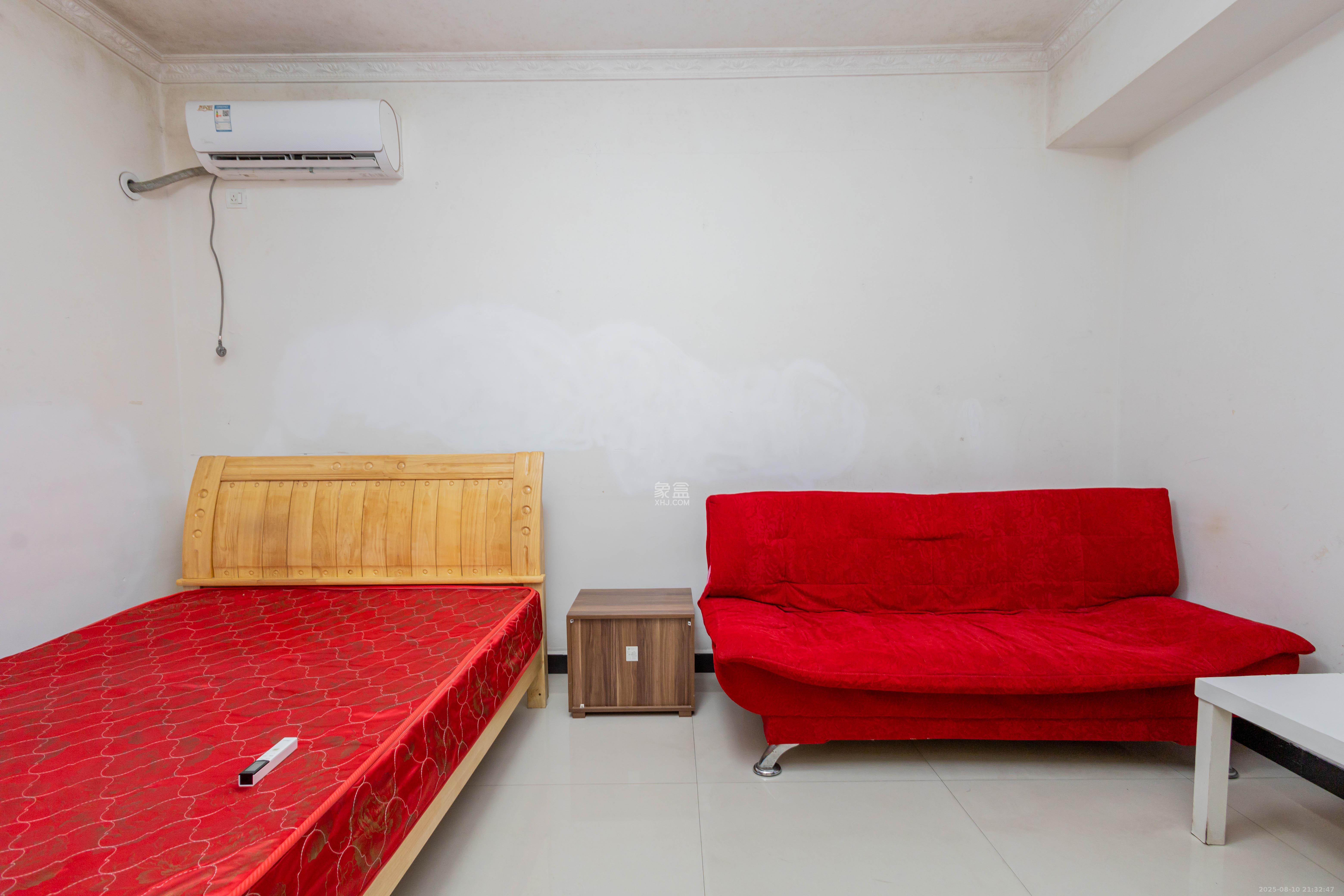 才子佳郡  1室1厅1卫    14.98万客厅