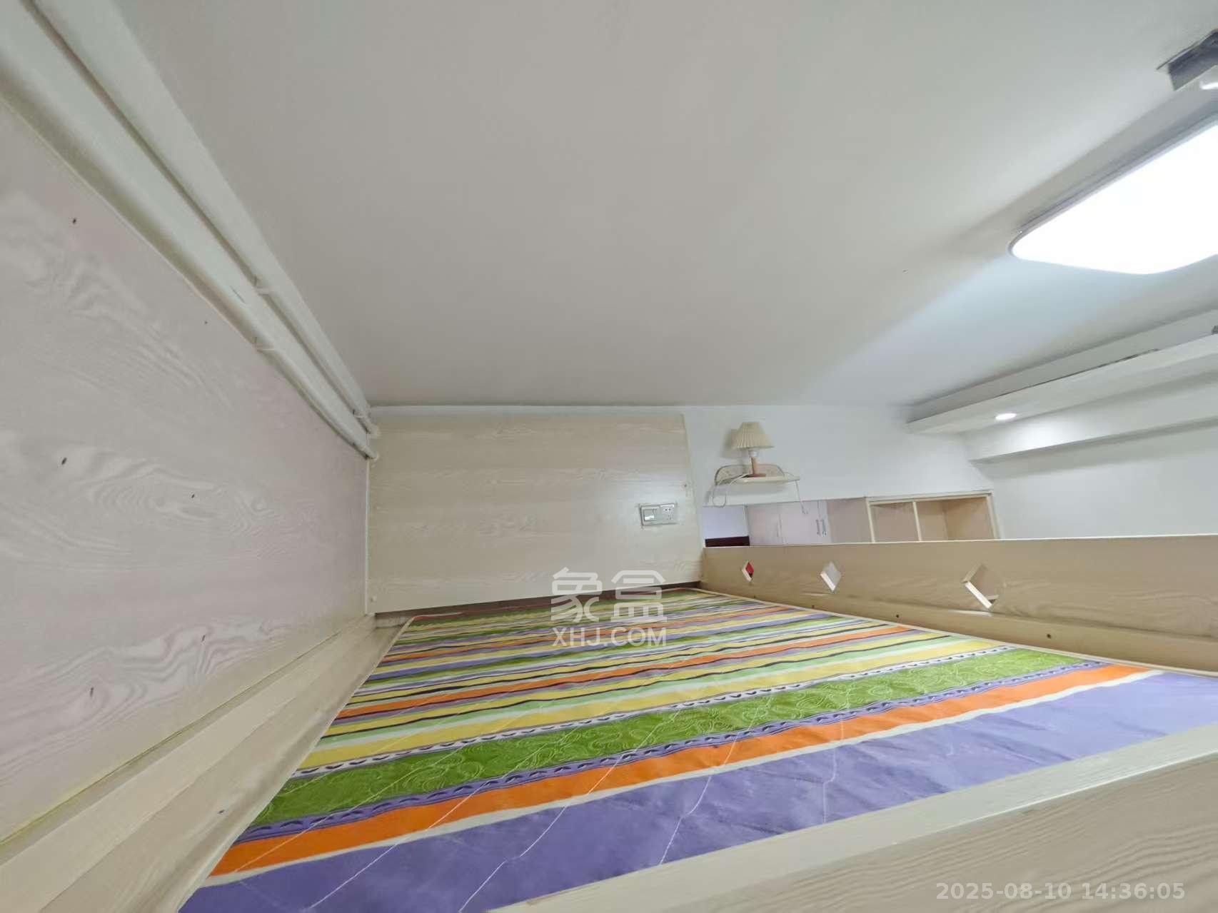 金房奥斯卡  1室1厅1卫    1200.0元/月 金房奥斯卡  1室1厅1卫    1200.0元/月室内图