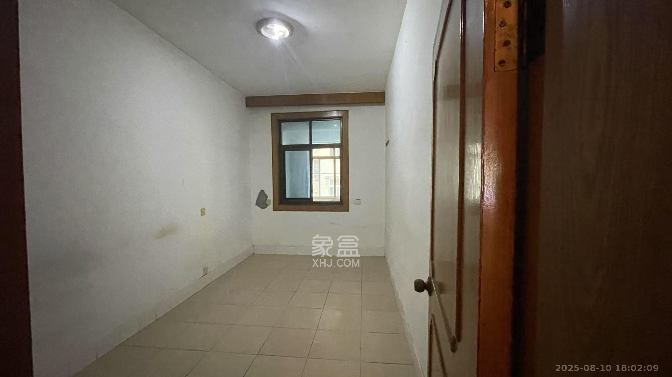 湖南省冶金材料研究所宿舍 2室2厅1卫 800.0元/月 湖南省冶金材料研究所宿舍 2室2厅1卫 800.0元/月室内图