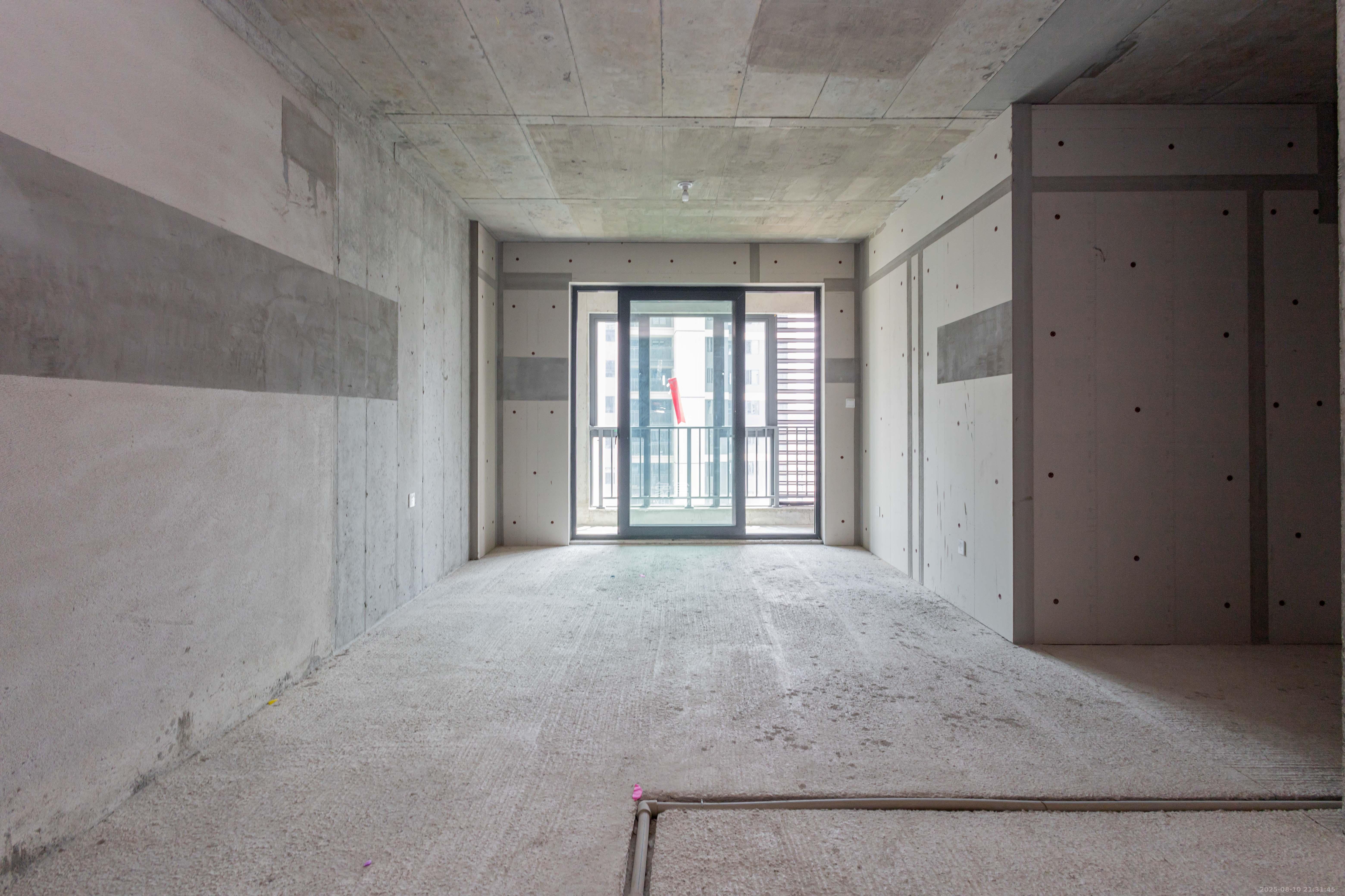中建桃李九章  3室2厅2卫   170.00万