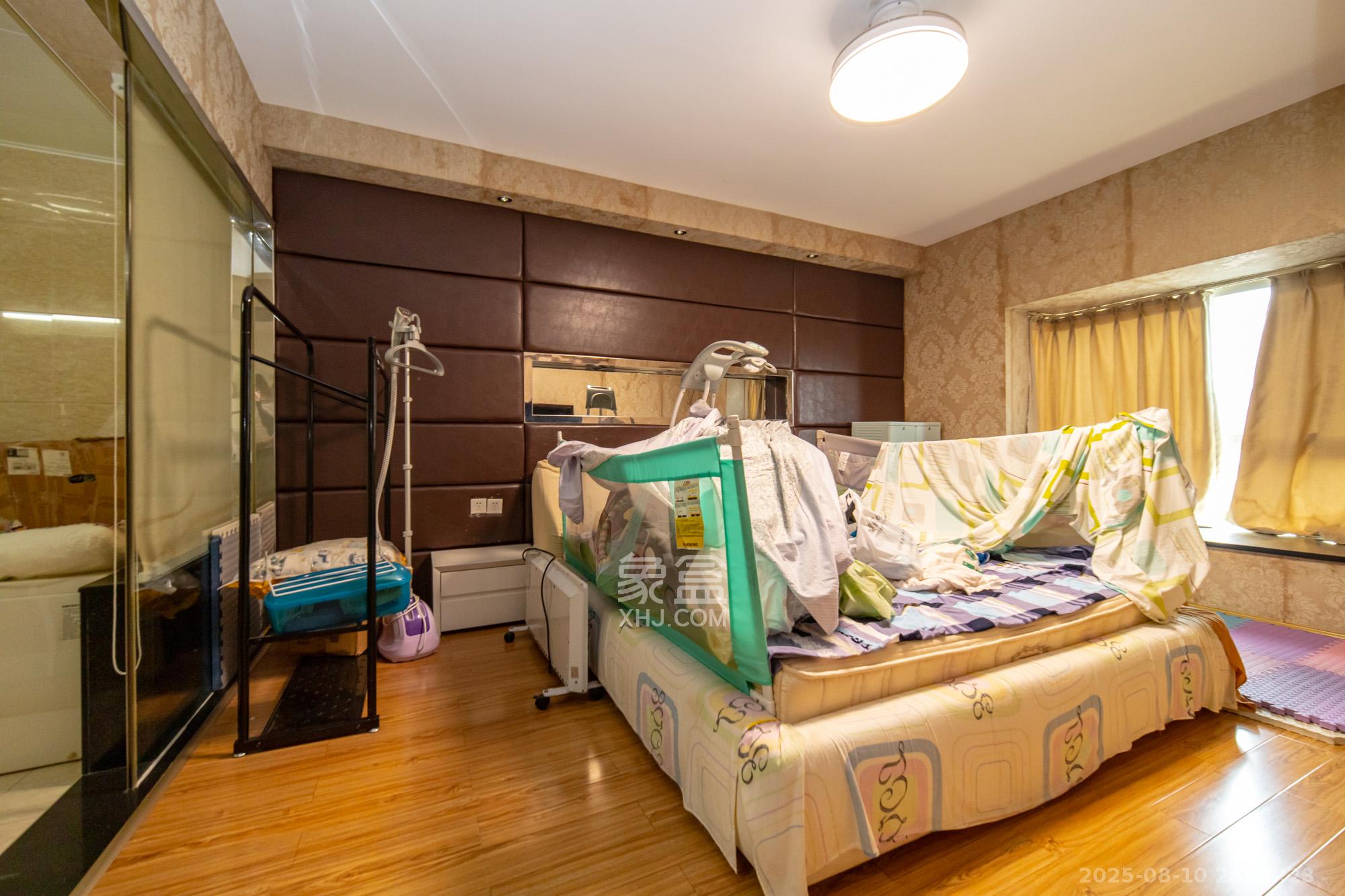 星城雅郡  3室2厅2卫    75.6万 星城雅郡  3室2厅2卫    75.6万卧室