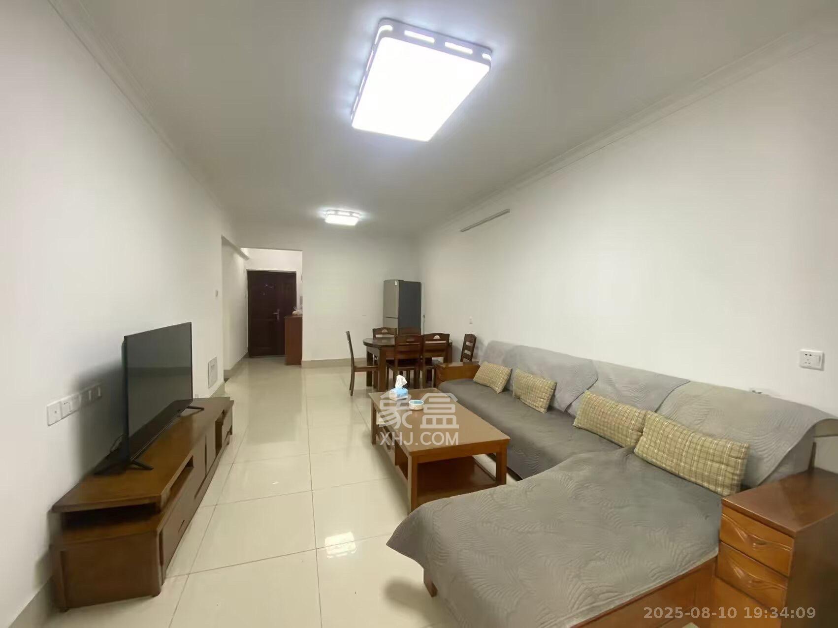 嘉雨兴园 2室1厅1卫 2500.00元/月 嘉雨兴园 2室1厅1卫 2500.00元/月室内图