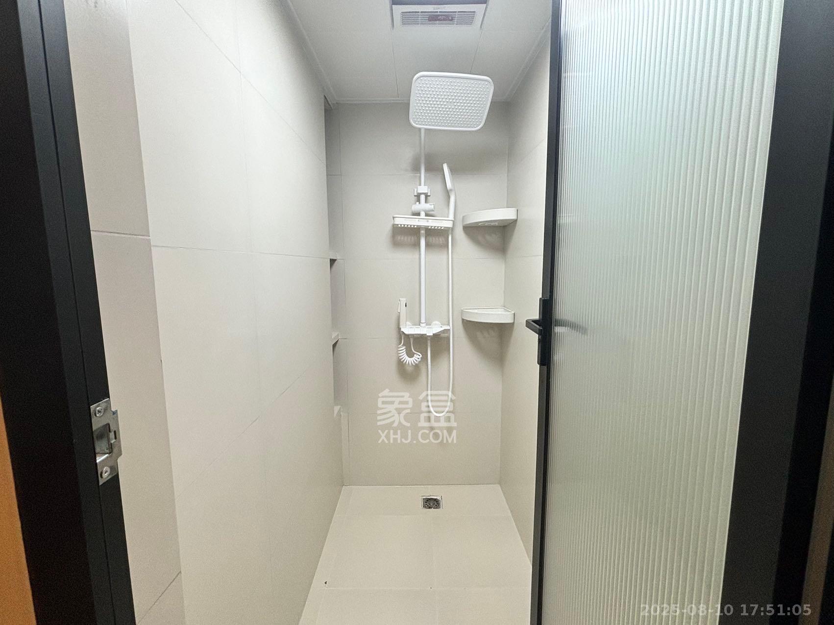 珠江花城好世界  2室1厅2卫    3000.0元/月室内图