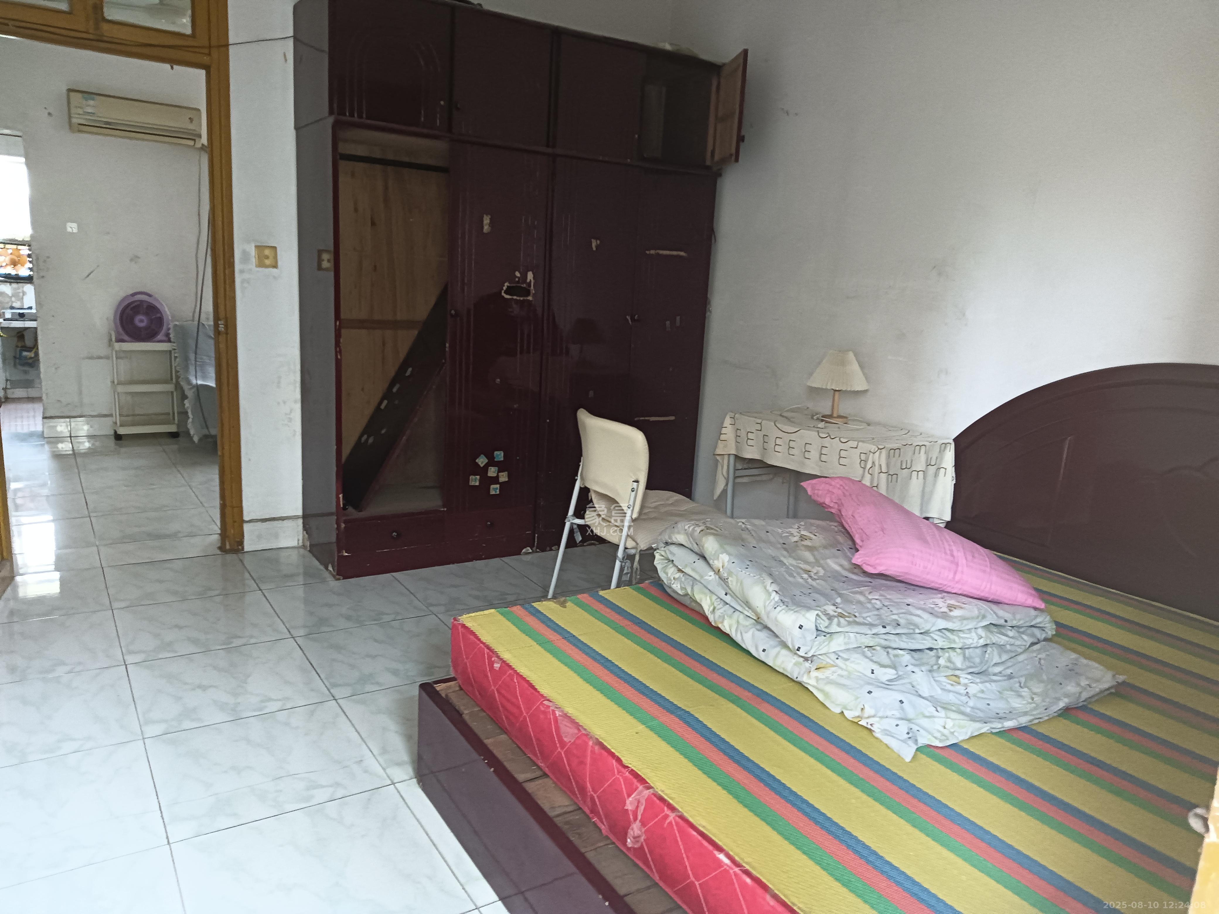 林机厂宿舍  2室1厅1卫    1200.0元/月 林机厂宿舍  2室1厅1卫    1200.0元/月室内图