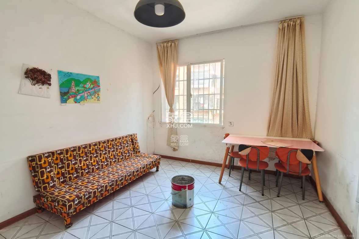 长重机械厂宿舍  2室1厅1卫    1200.0元/月 长重机械厂宿舍  2室1厅1卫    1200.0元/月室内图