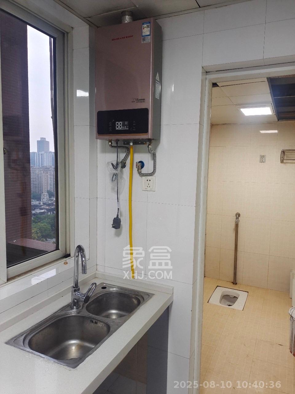 巧克力空间(建鸿达现代大厦) 3室2厅1卫 2200.0元/月 巧克力空间(建鸿达现代大厦) 3室2厅1卫 2200.0元/月室内图