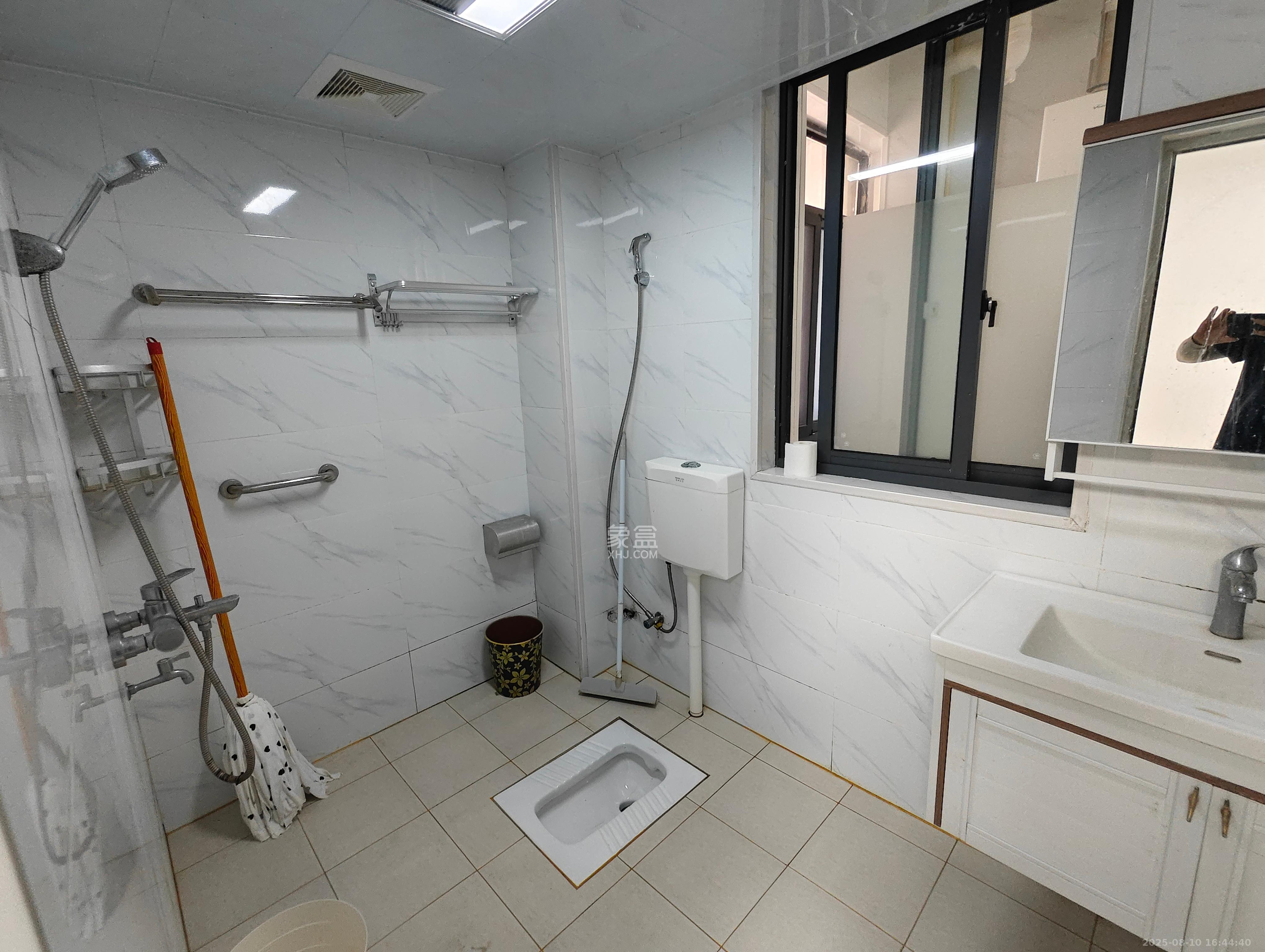 碧湘佳苑  2室1厅1卫   3300.00元/月室内图