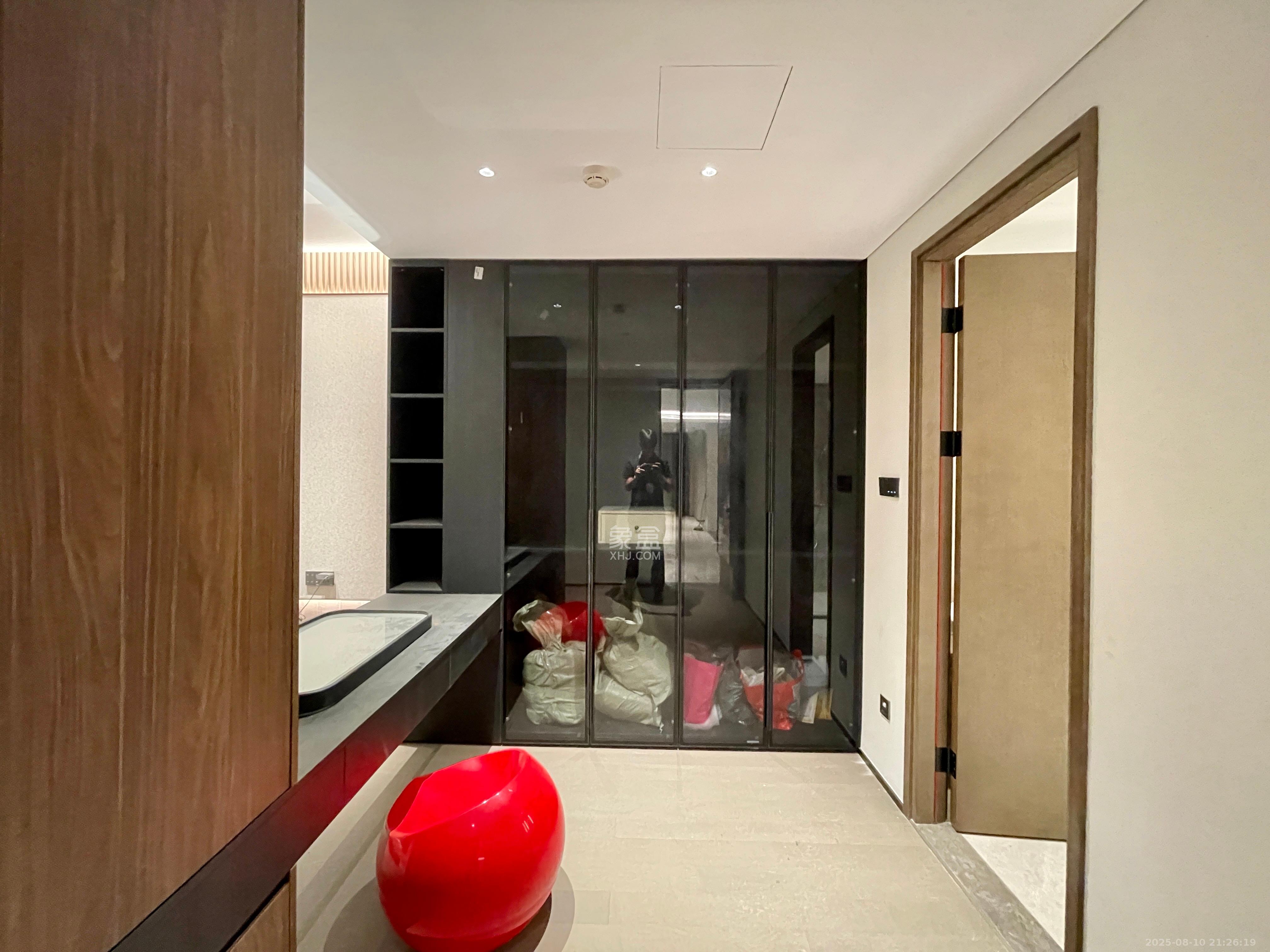 长沙悦府(华润万象城)  4室2厅3卫    19000.0元/月 长沙悦府(华润万象城)  4室2厅3卫    19000.0元/月室内图