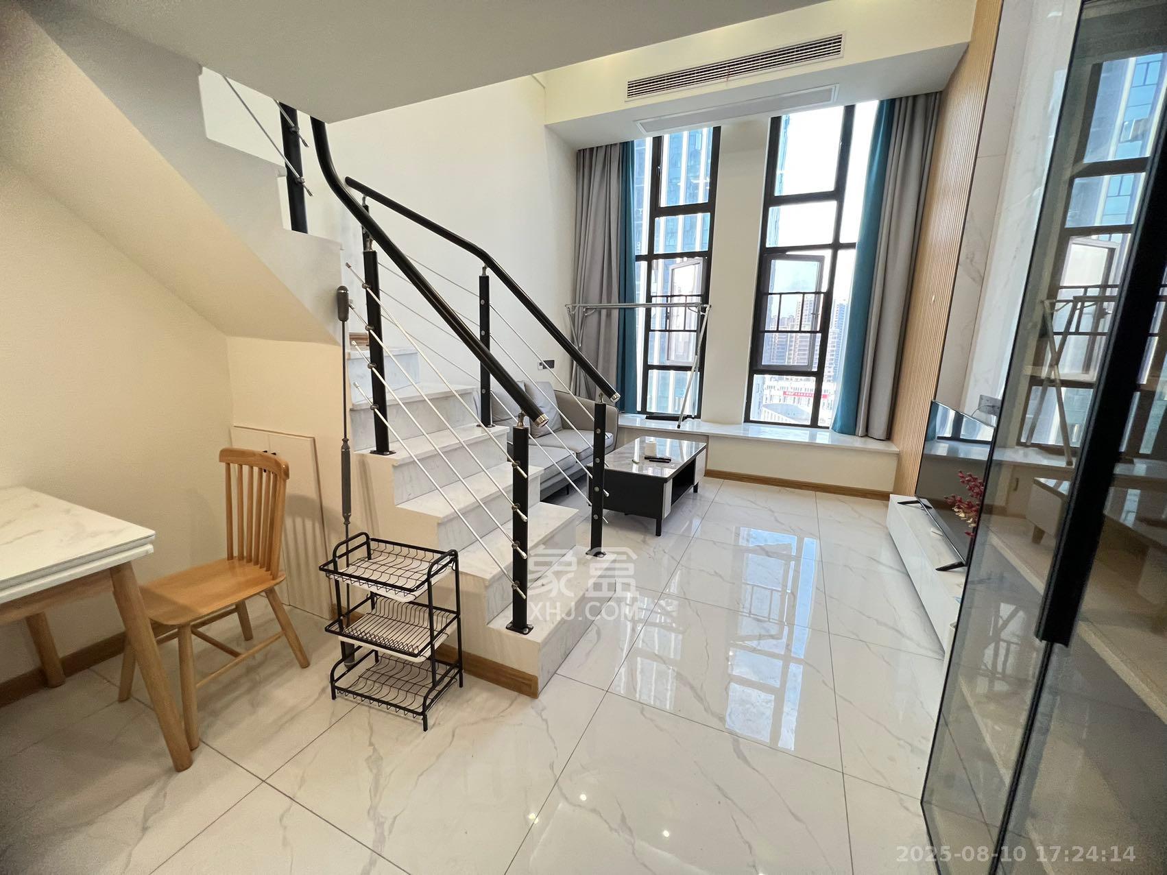 润和国际广场  1室1厅1卫    2300.0元/月 润和国际广场  1室1厅1卫    2300.0元/月室内图