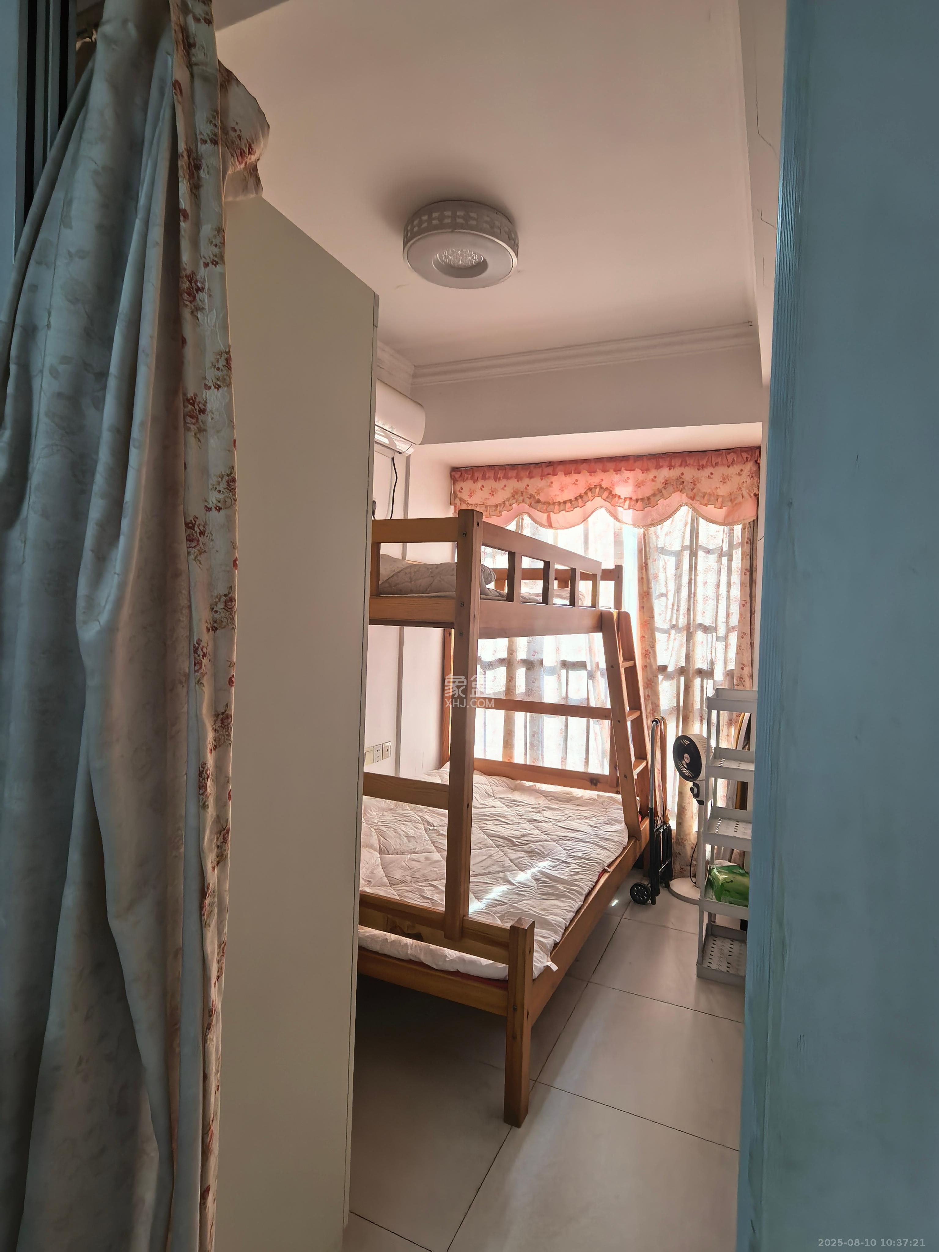 中建芙蓉工社  2室1厅1卫    1600.0元/月 中建芙蓉工社  2室1厅1卫    1600.0元/月室内图1